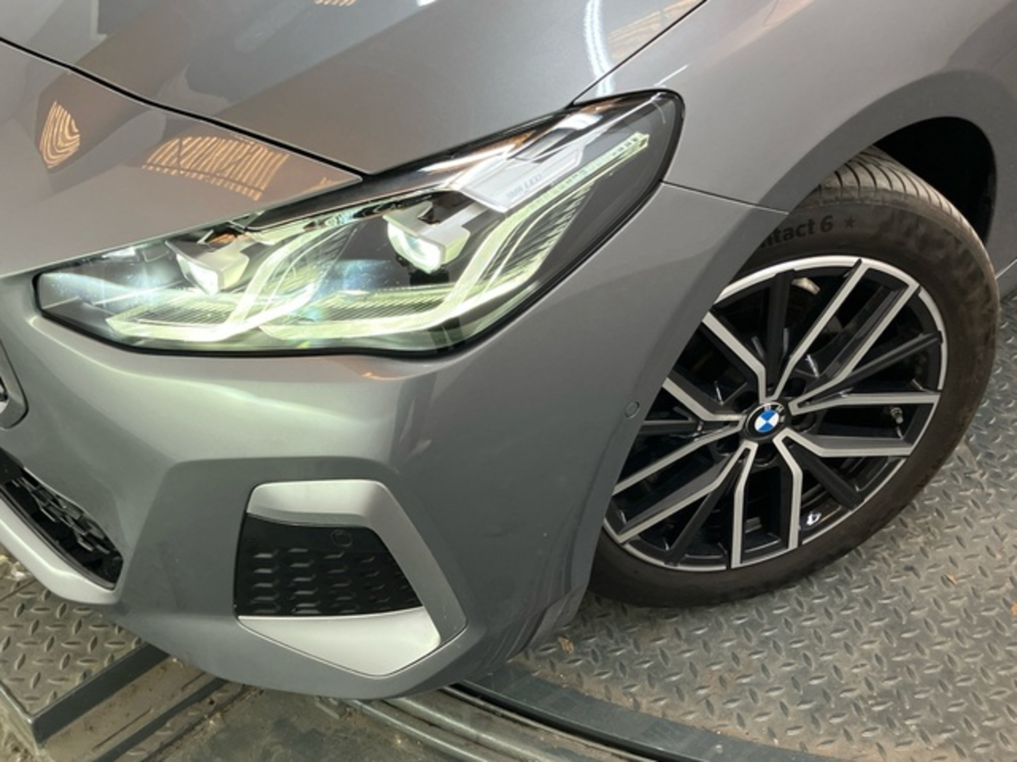 Renting BMW Serie 2 220i Active Tourer 125 kW (170 CV)