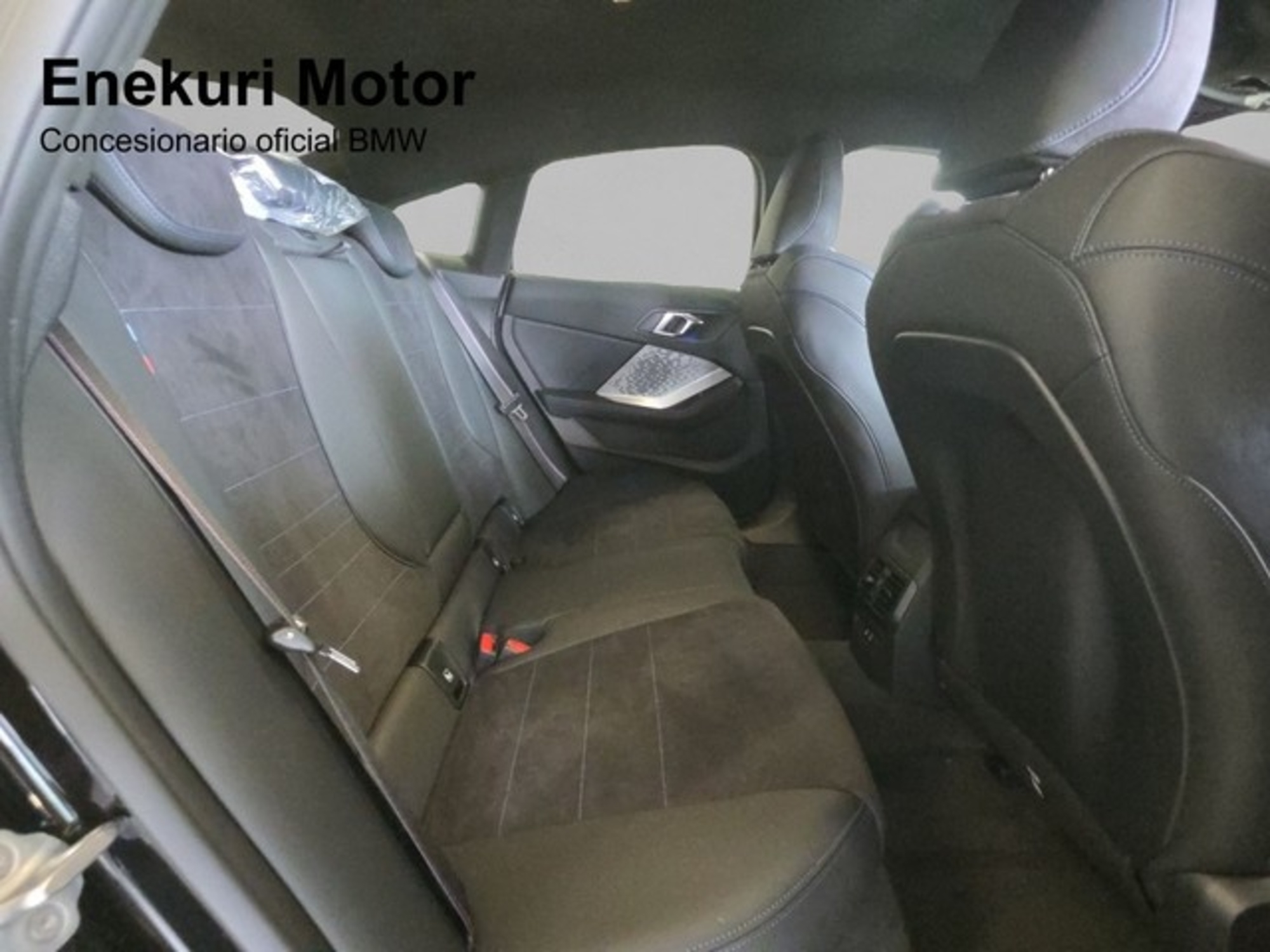 Renting BMW Serie 2 220i Gran Coupe 125 kW (170 CV) 2