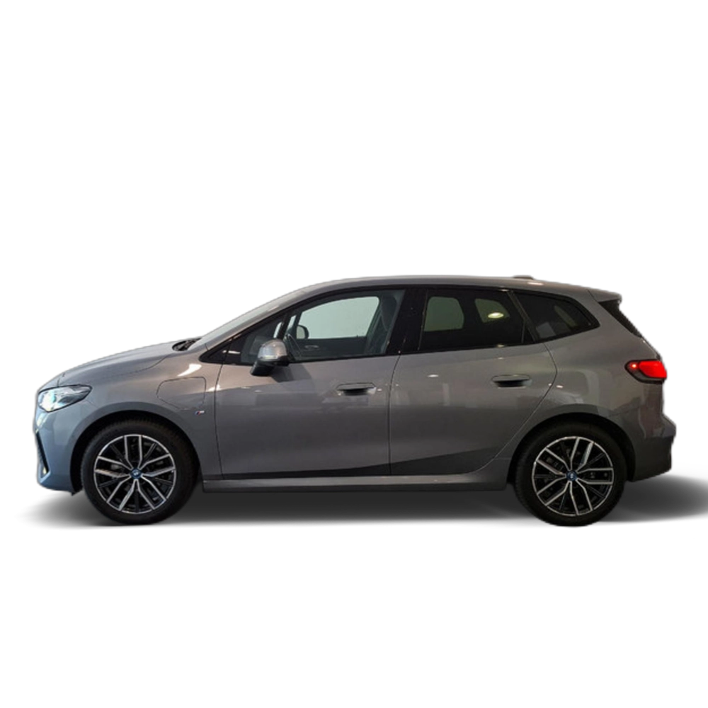 Renting BMW Serie 2 225e xDrive Active Tourer 180 kW (245 CV) 1
