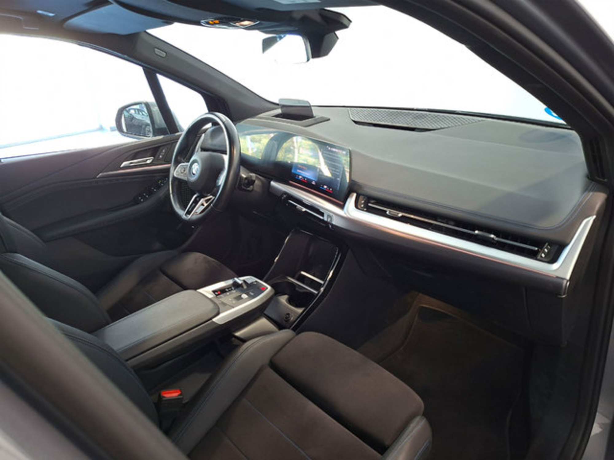 Renting BMW Serie 2 225e xDrive Active Tourer 180 kW (245 CV) 1