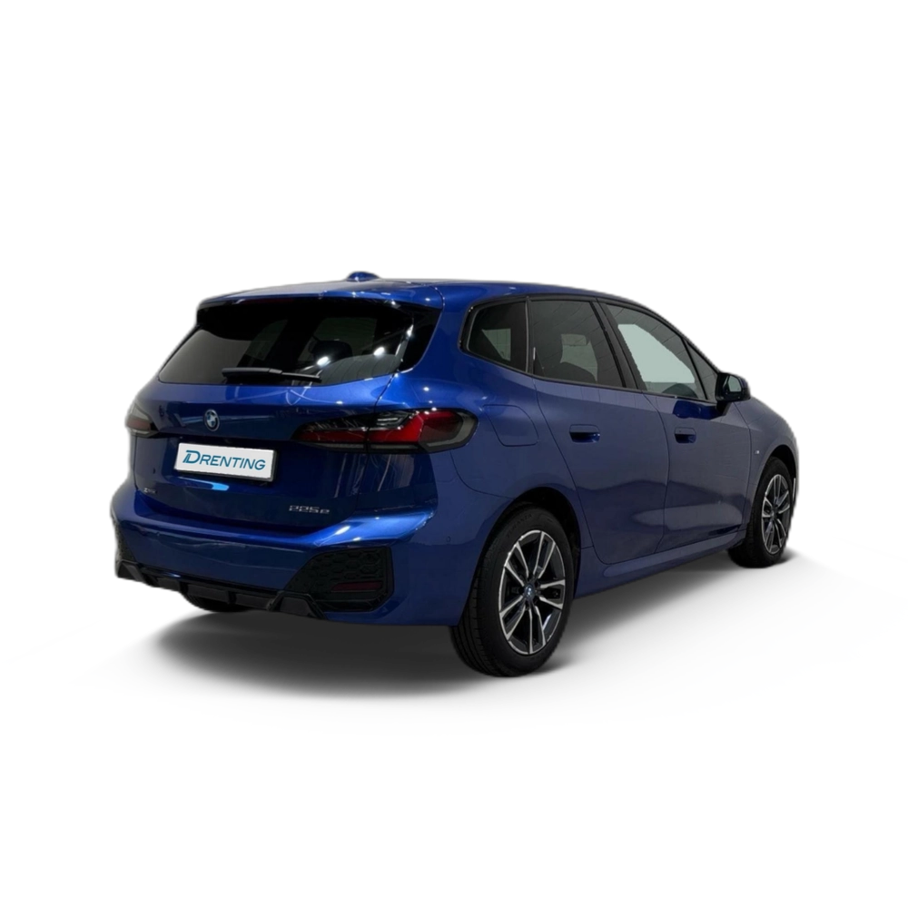 Renting BMW Serie 2 225e xDrive Active Tourer 180 kW (245 CV) 2