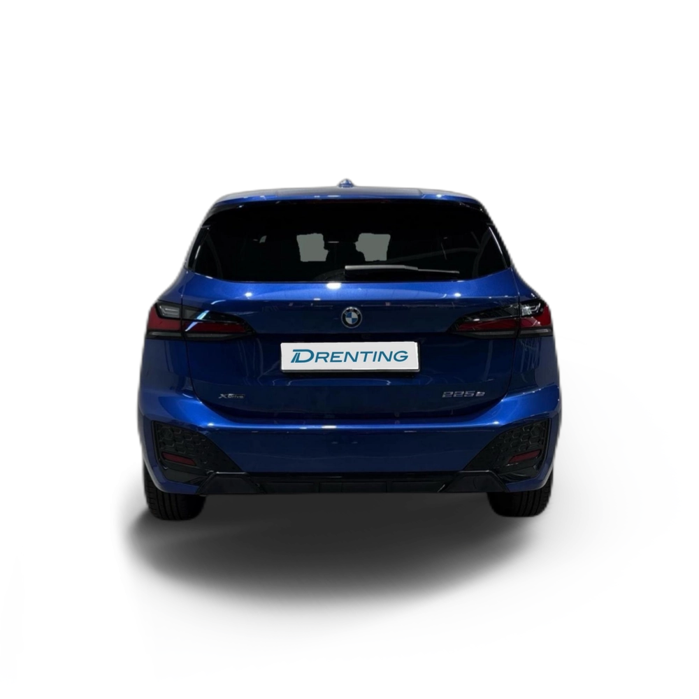 Renting BMW Serie 2 225e xDrive Active Tourer 180 kW (245 CV) 2