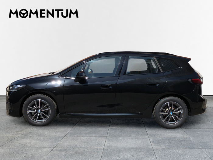 Renting BMW Serie 2 225e xDrive Active Tourer 180 kW (245 CV) 4