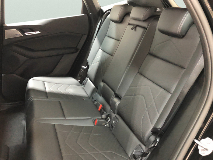Renting BMW Serie 2 225e xDrive Active Tourer 180 kW (245 CV) 4