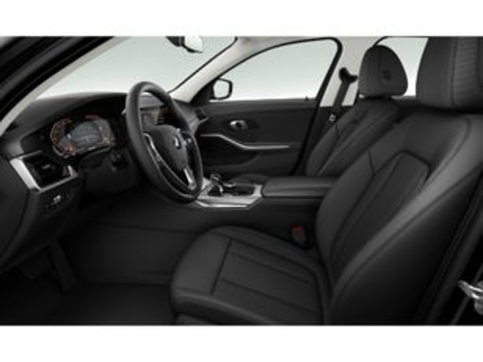 Renting BMW Serie 3 318d 110 kW (150 CV) 18