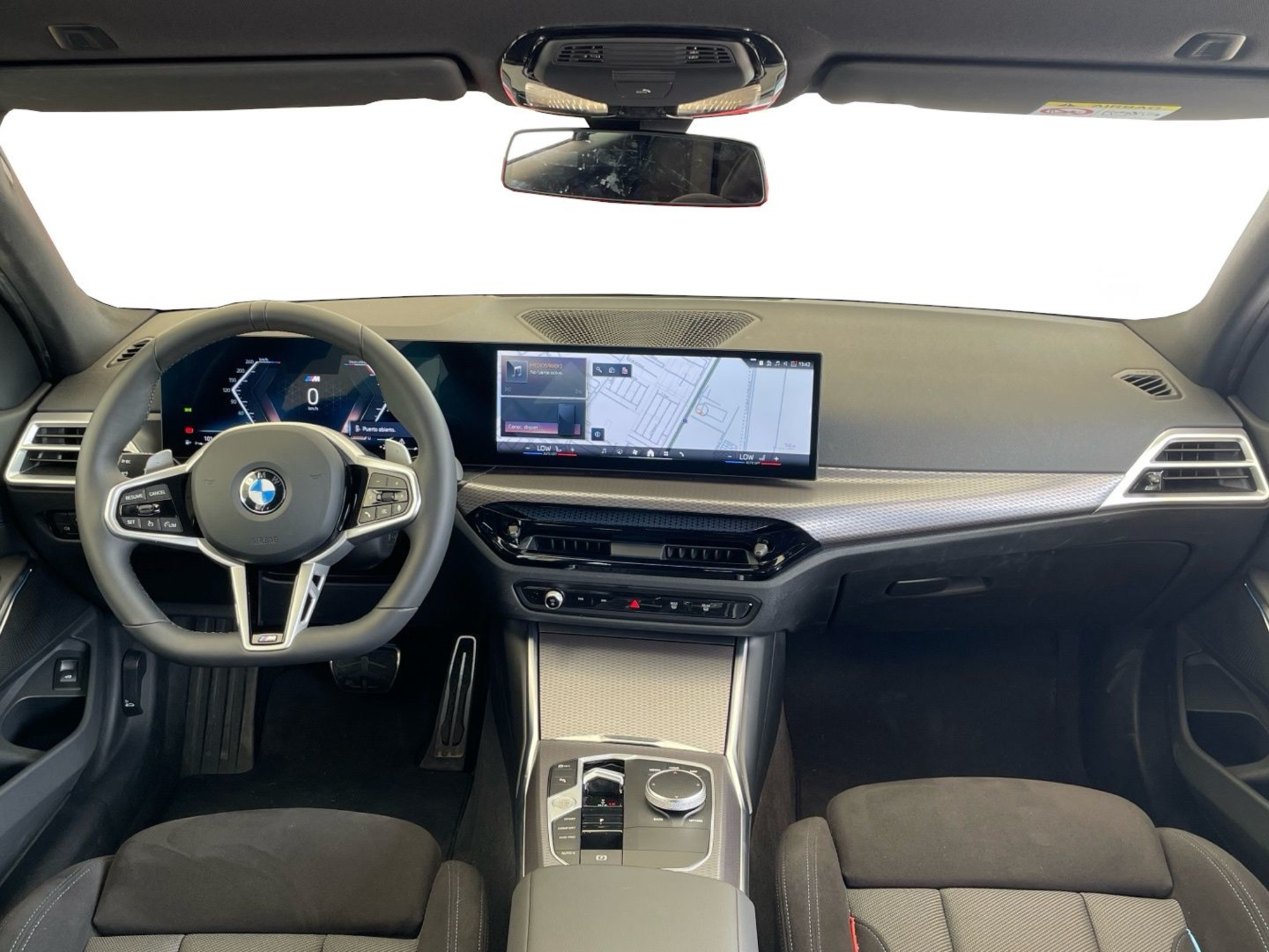 Renting BMW Serie 3 318d Touring 110 kW (150 CV) 13 1