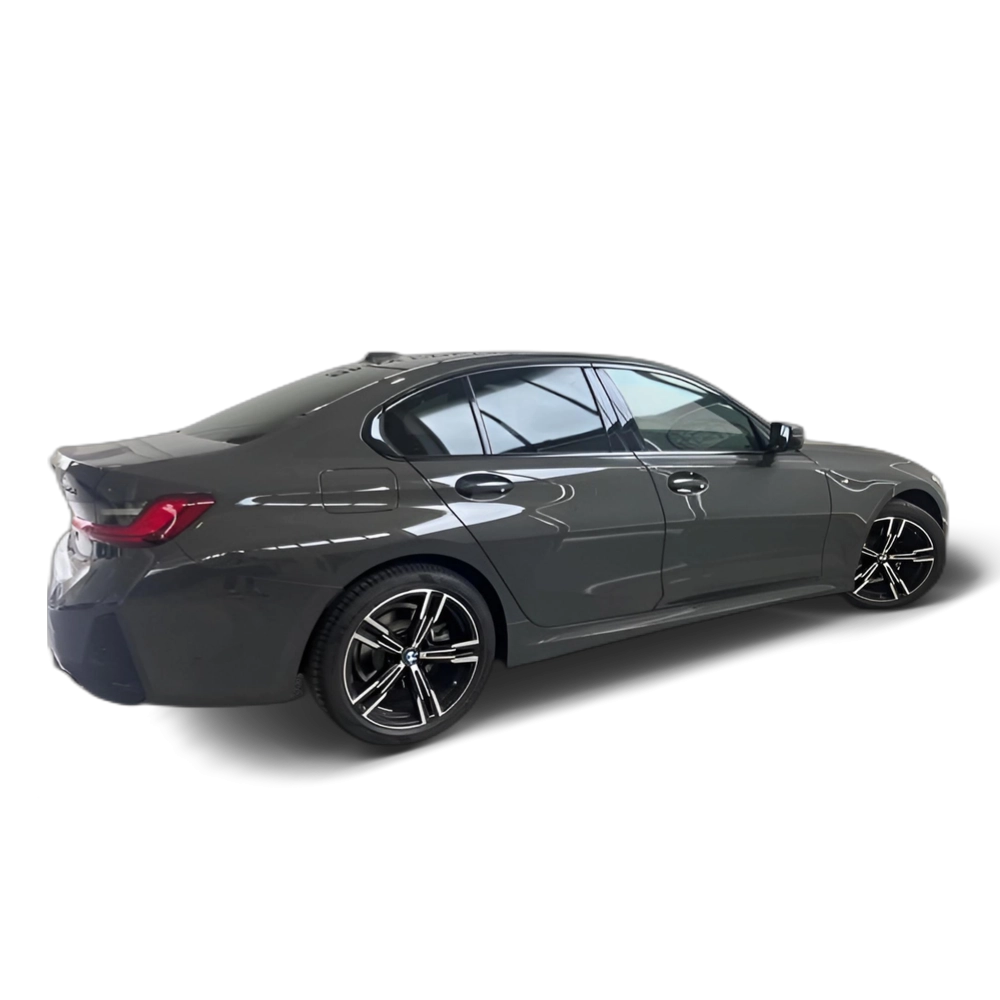 Renting BMW Serie 3 320d 140 kW (190 CV) 3