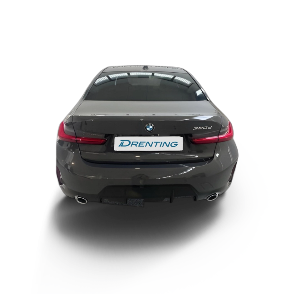 Renting BMW Serie 3 320d 140 kW (190 CV) 3