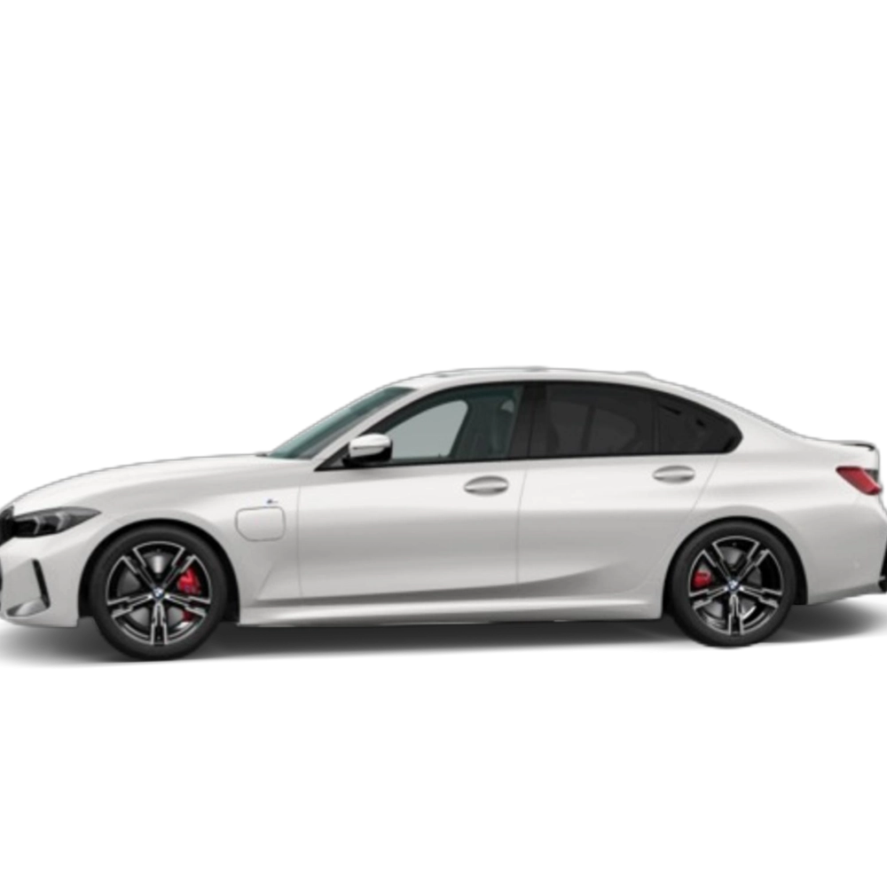Renting BMW Serie 3 330e 215 kW (292 CV) 12 2