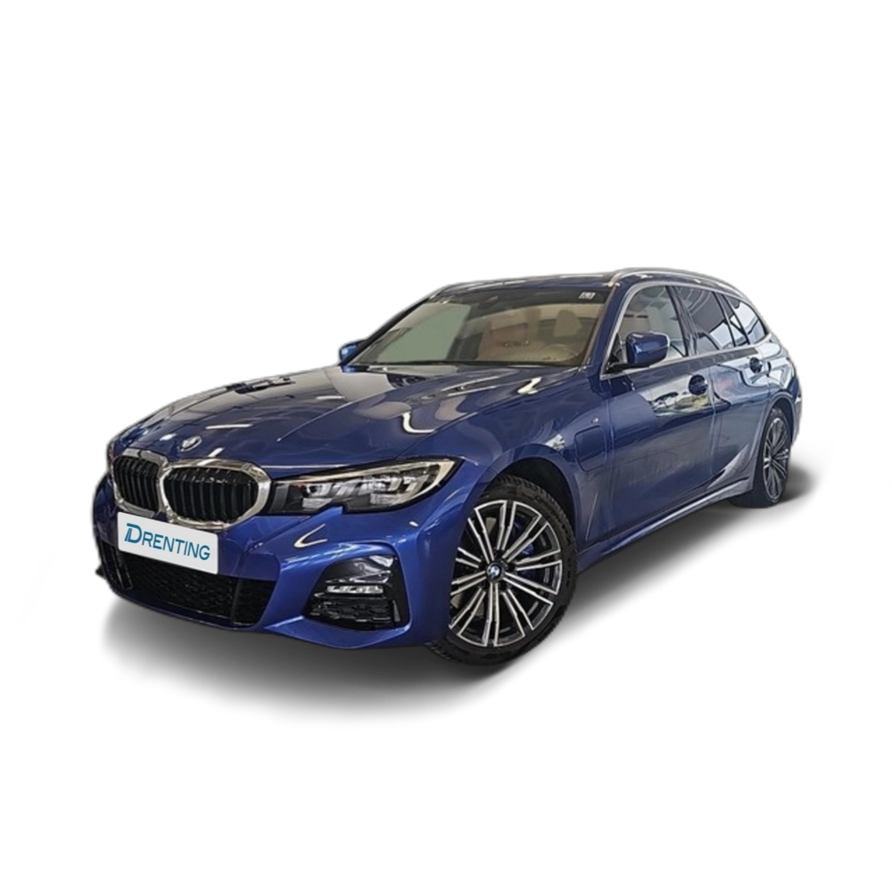 Renting BMW Serie 3 330e xDrive Touring 215 kW (292 CV) 10