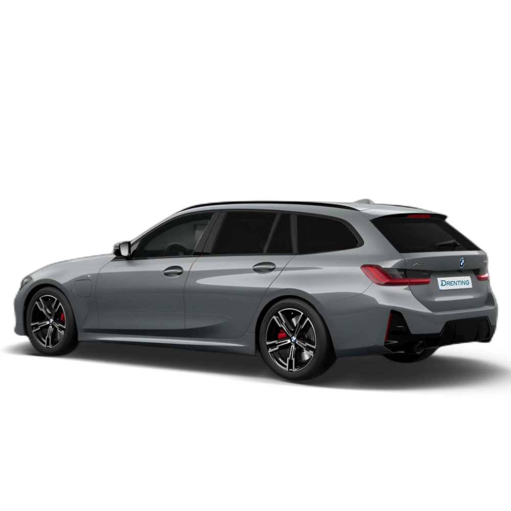 Renting BMW Serie 3 330e xDrive Touring 215 kW (292 CV) 4 1