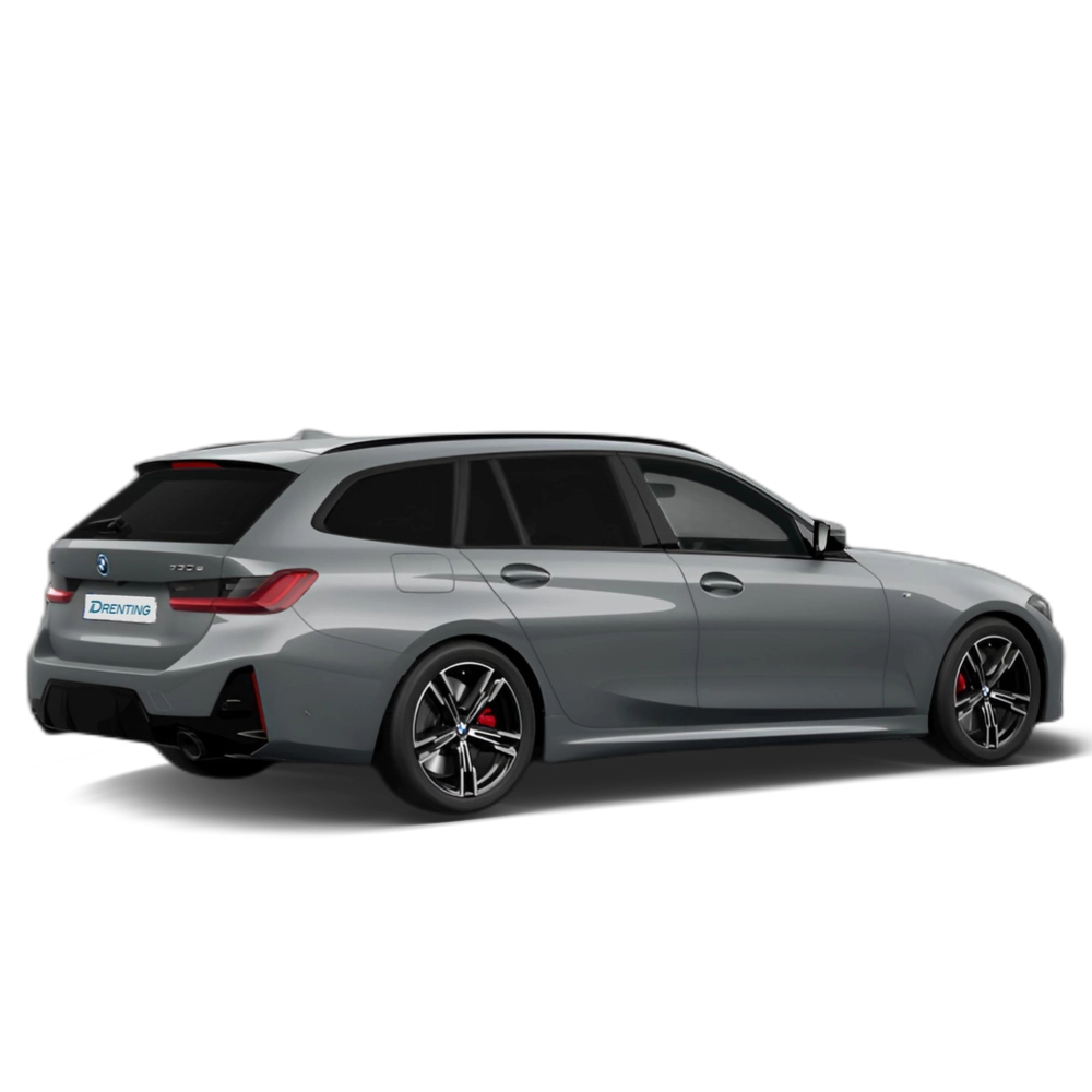 Renting BMW Serie 3 330e xDrive Touring 215 kW (292 CV) 4 1