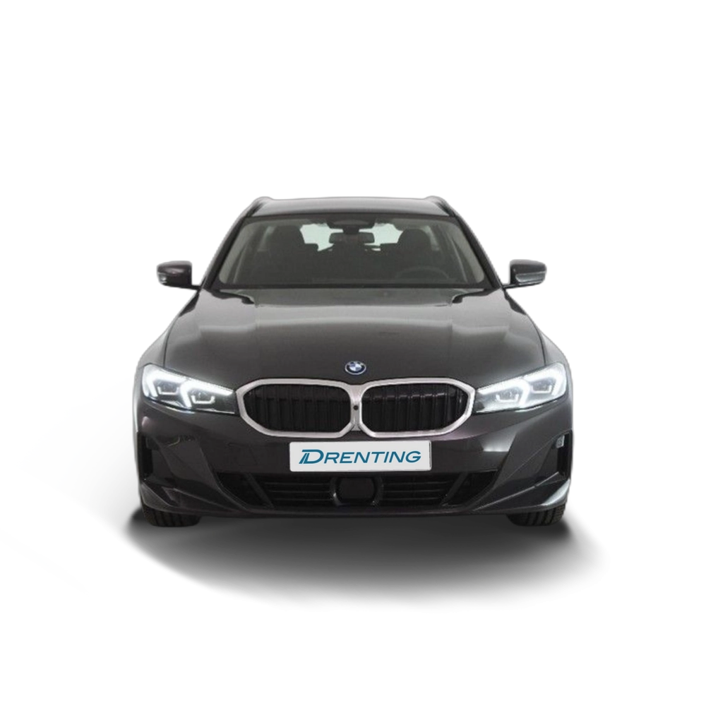 Renting BMW Serie 3 330e xDrive Touring 215 kW (292 CV) 5