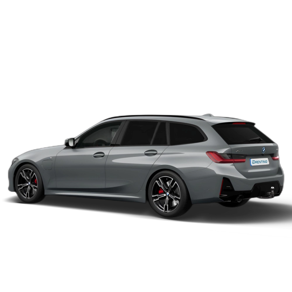 Renting BMW Serie 3 330e xDrive Touring 215 kW (292 CV) 5 1
