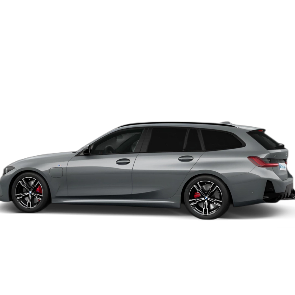 Renting BMW Serie 3 330e xDrive Touring 215 kW (292 CV) 5 1