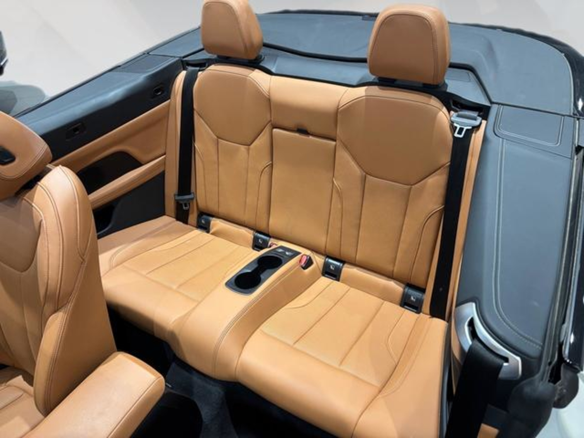 Renting BMW Serie 4 420d Cabrio 140 kW (190 CV)