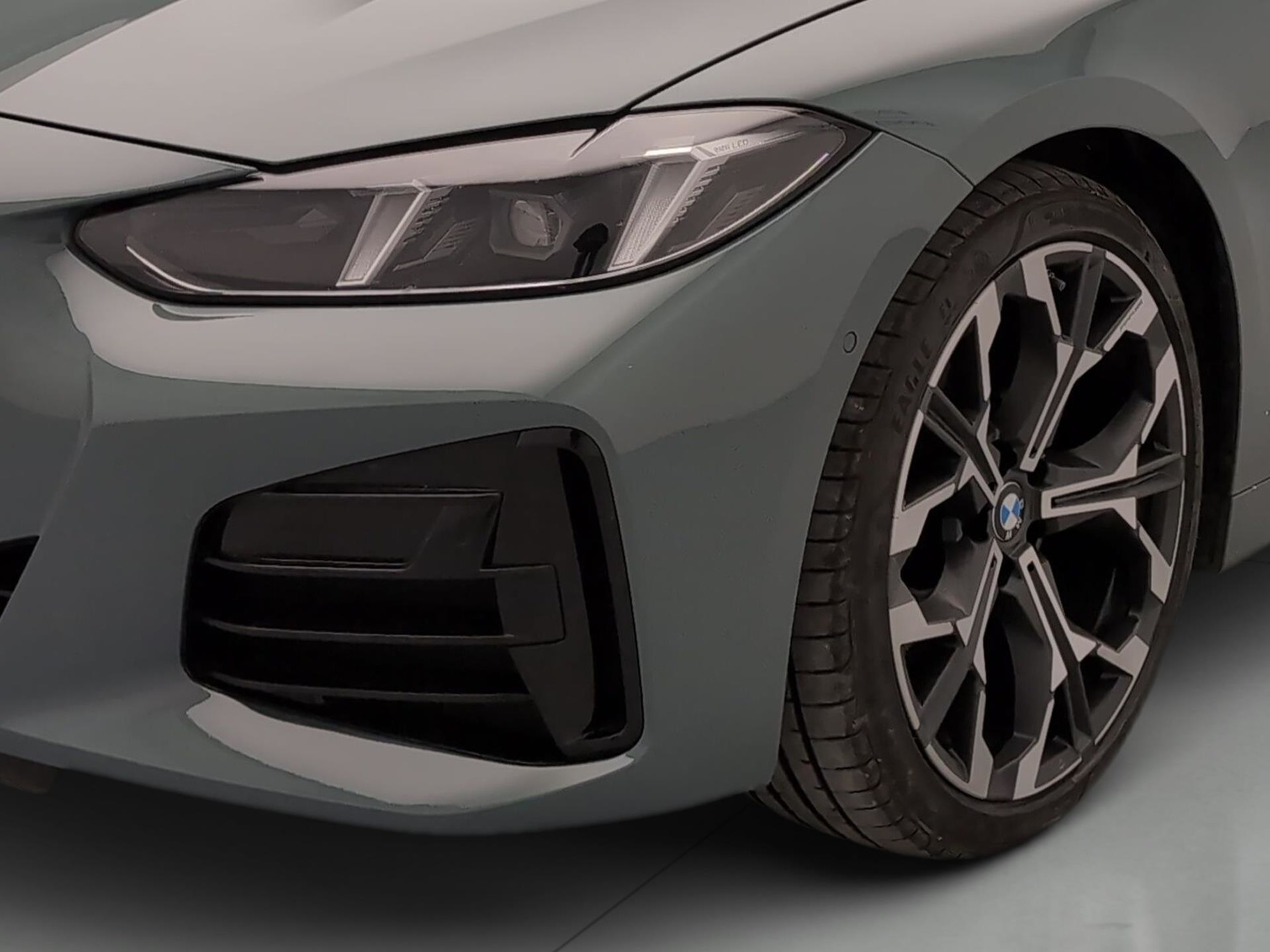 Renting BMW Serie 4 420d Cabrio 140 kW (190 CV) 6