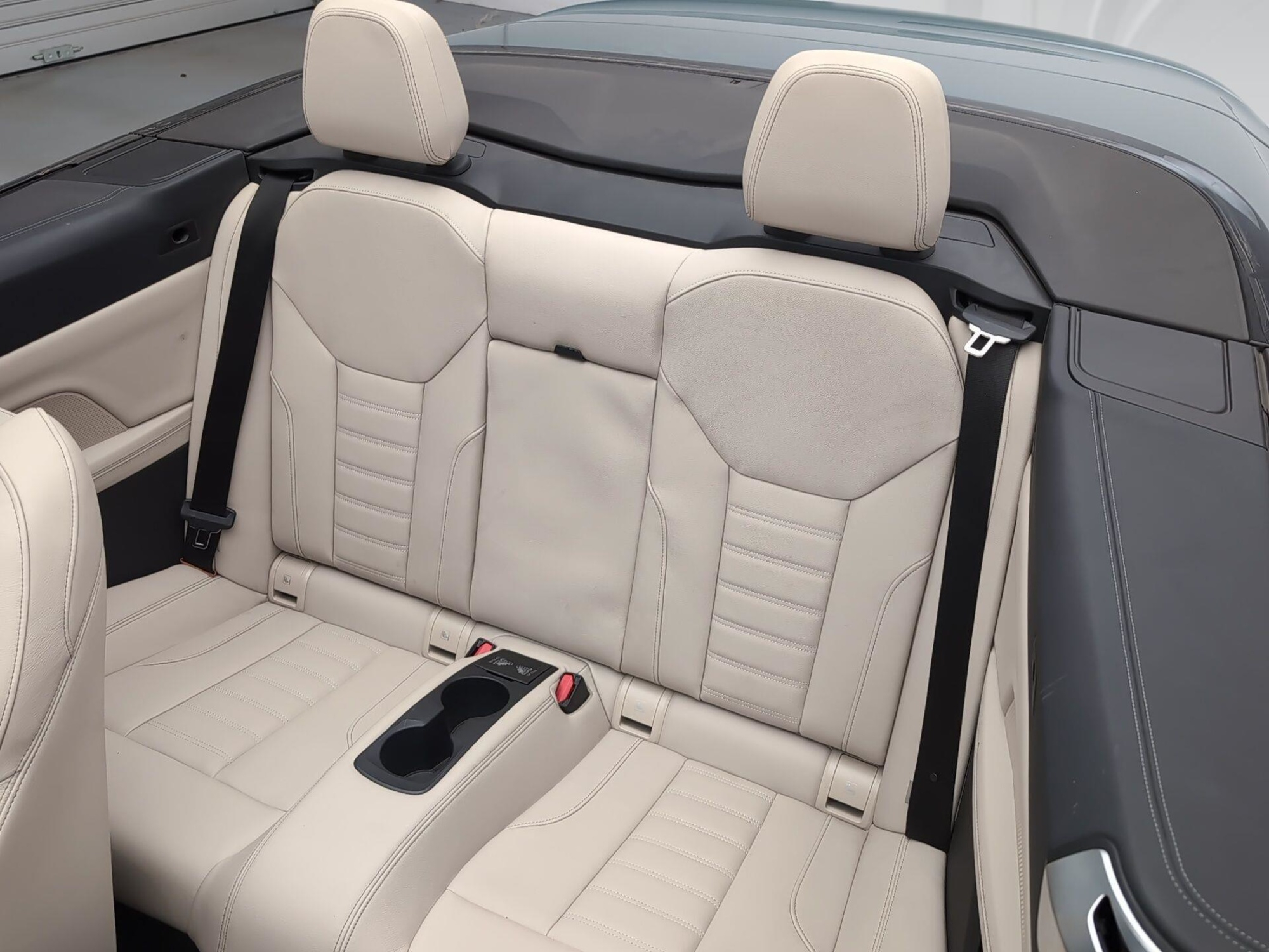 Renting BMW Serie 4 420d Cabrio 140 kW (190 CV) 6