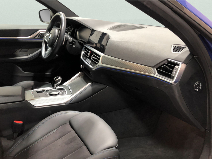 Renting BMW Serie 4 420d Gran Coupe 140 kW (190 CV) 4