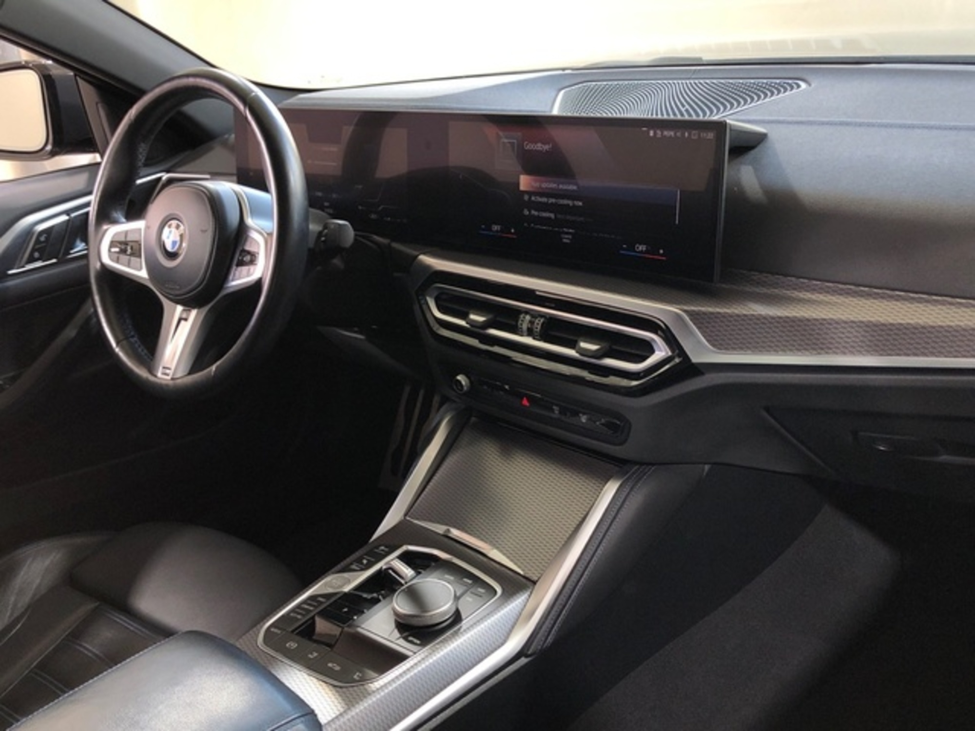 Renting BMW Serie 4 420i Cabrio 135 kW (184 CV) 1 1
