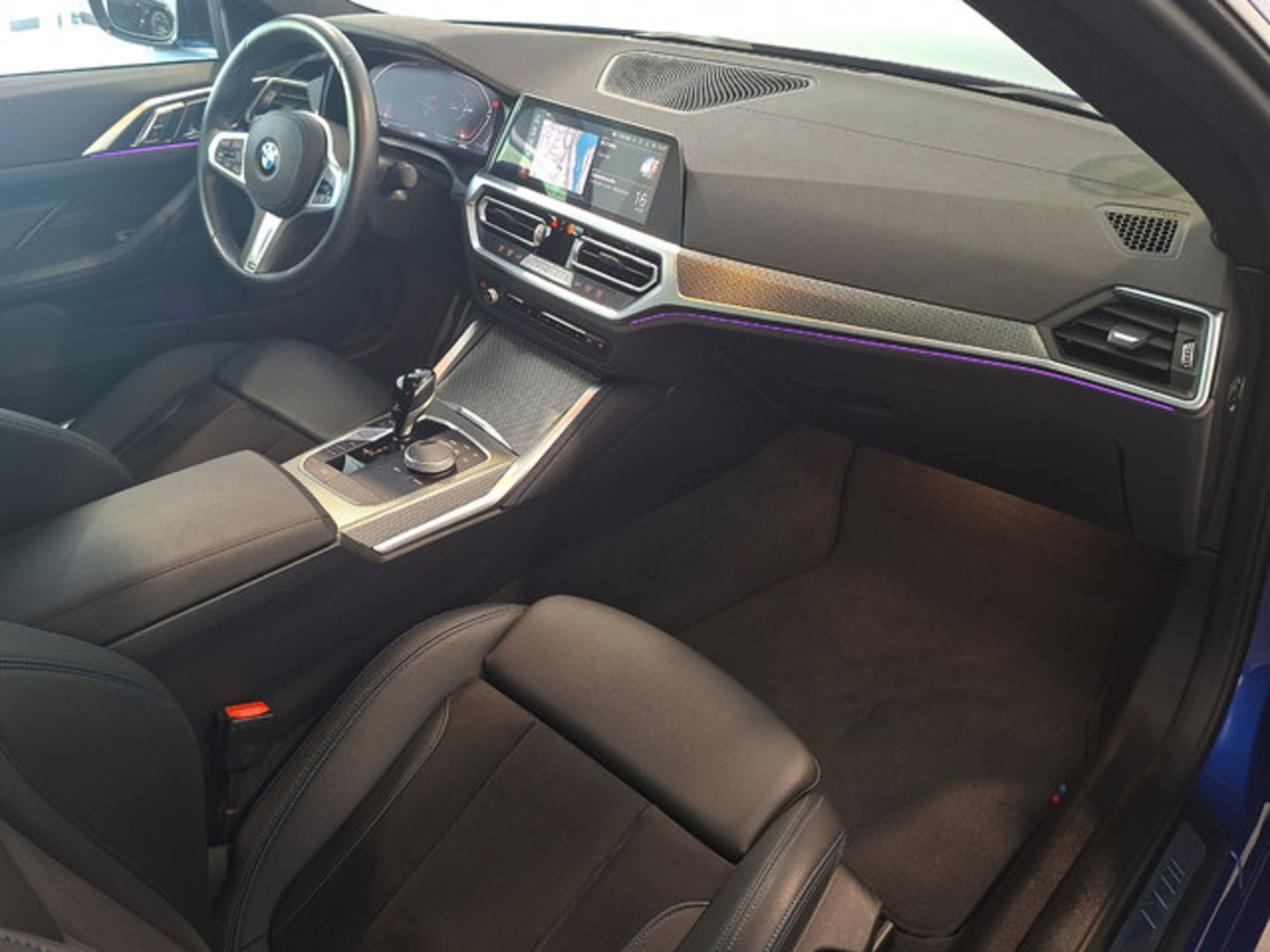 Renting BMW Serie 4 430i Coupe 190 kW (258 CV)