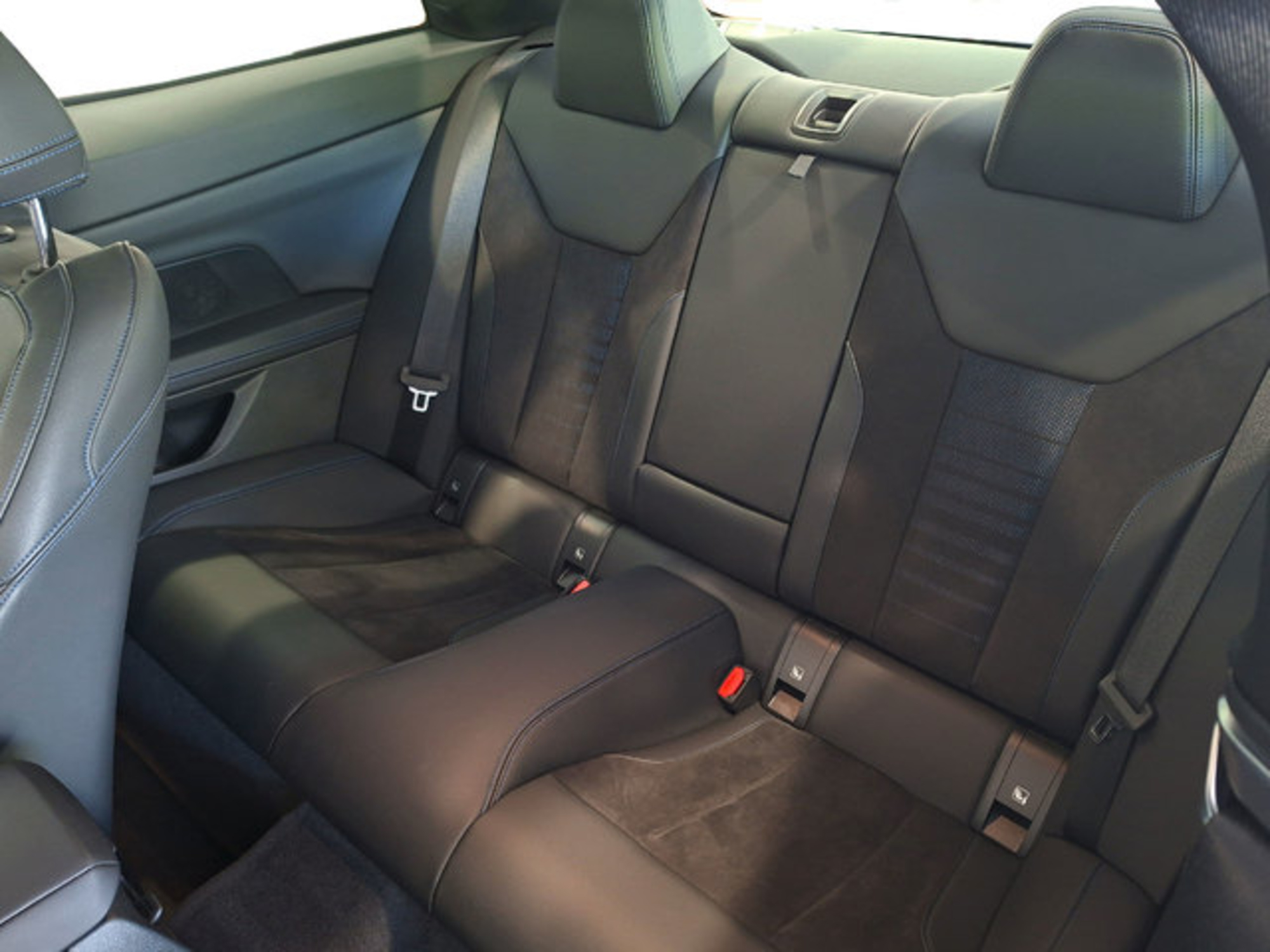 Renting BMW Serie 4 430i Coupe 190 kW (258 CV)