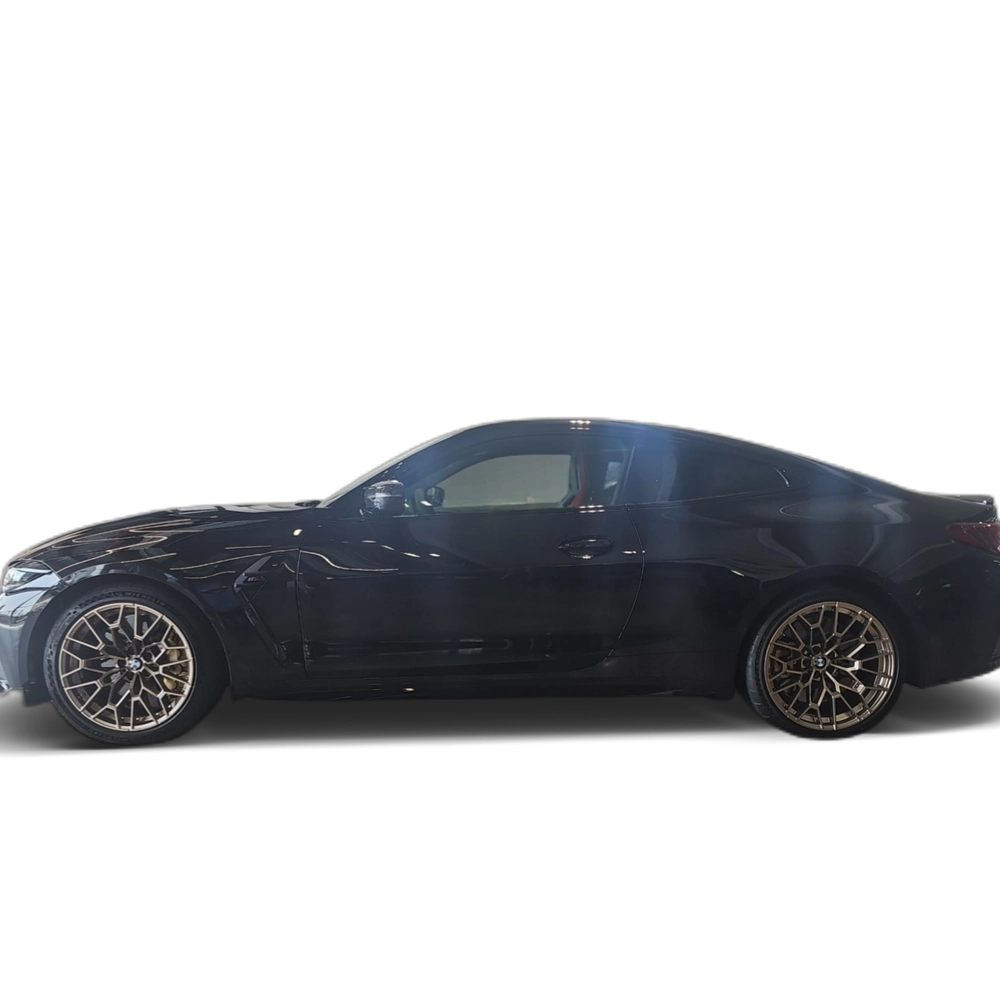 Renting BMW Serie 4 M4 CS Coupe 405 kW (551 CV)