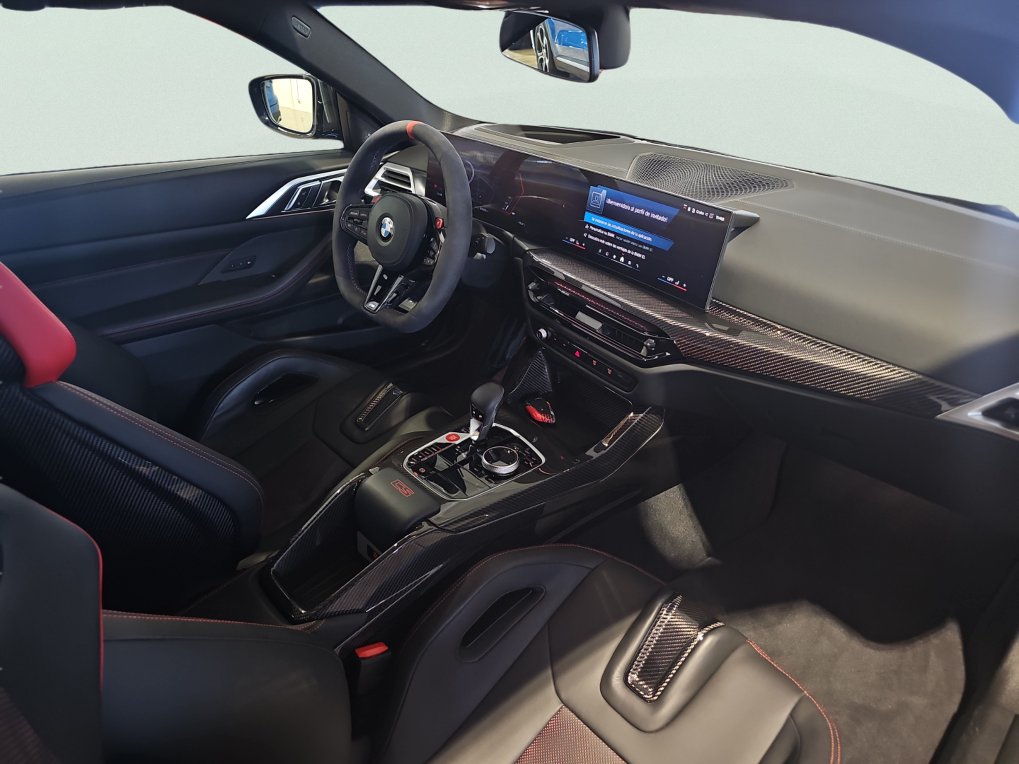 Renting BMW Serie 4 M4 CS Coupe 405 kW (551 CV)