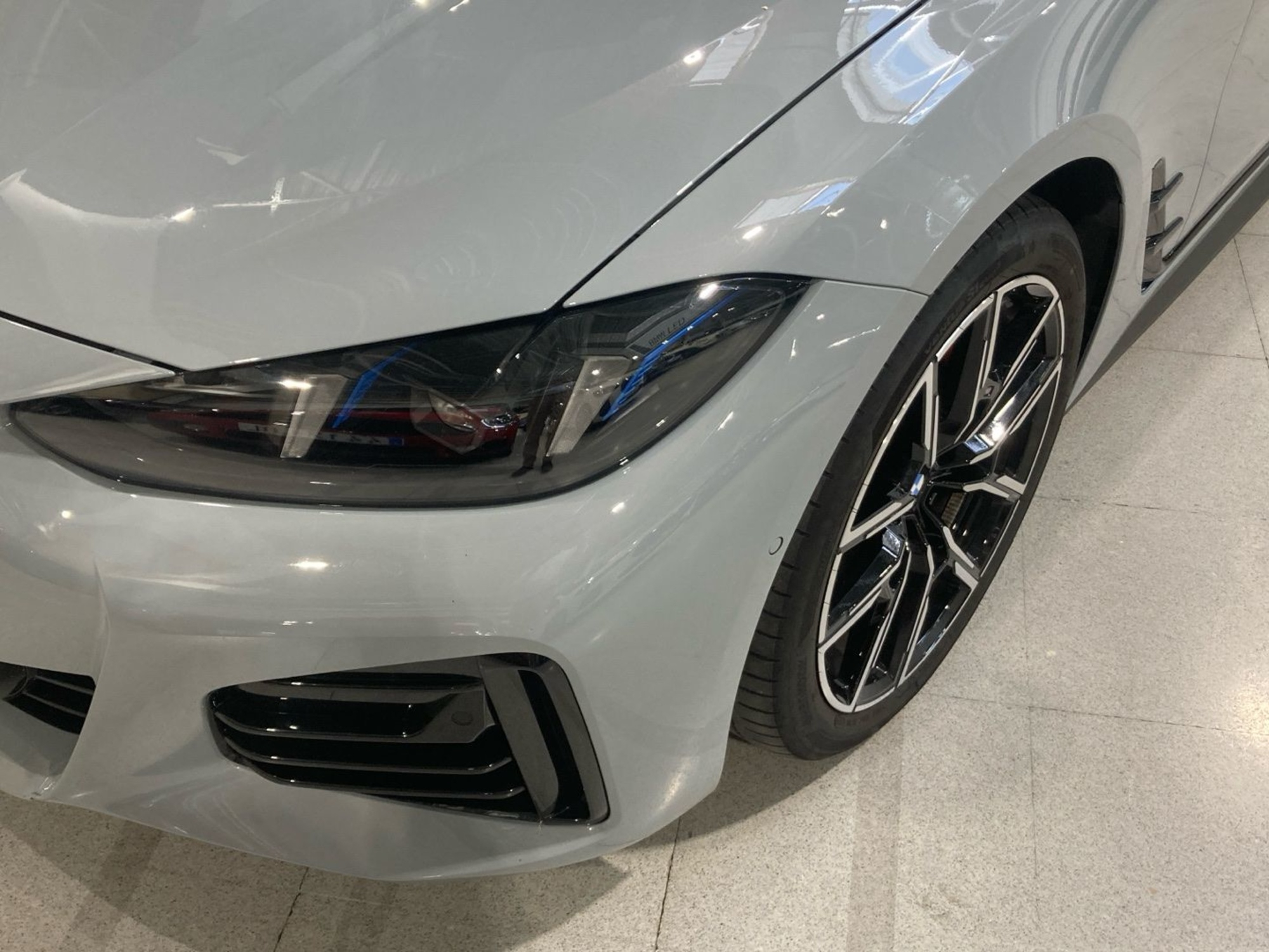 Renting BMW Serie 4 M440i xDrive Gran Coupé 275 kW (374 CV) 1