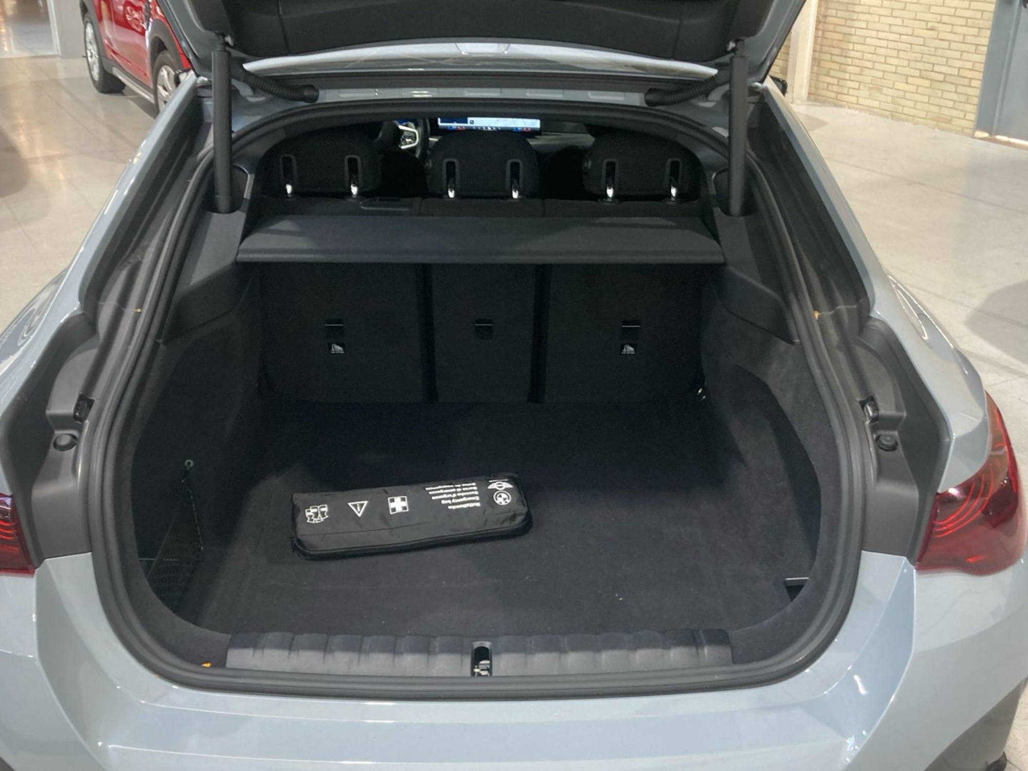 Renting BMW Serie 4 M440i xDrive Gran Coupé 275 kW (374 CV) 1