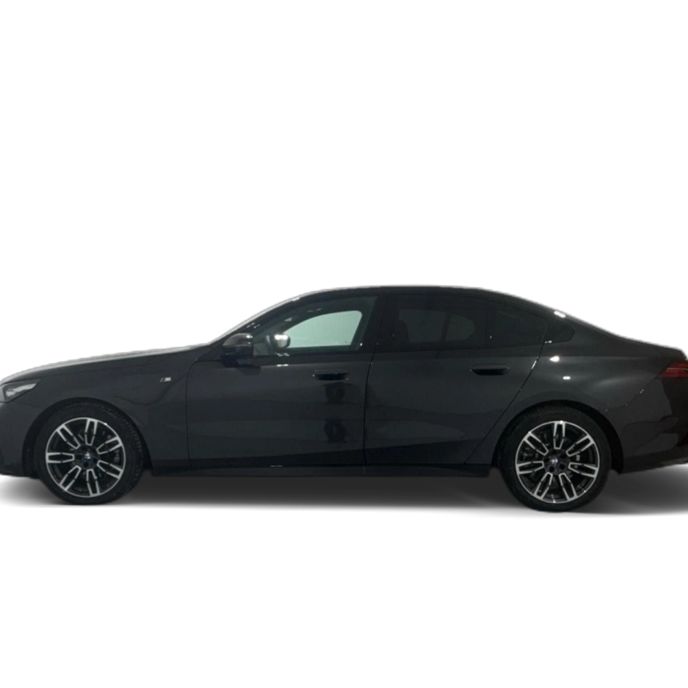 Renting BMW Serie 5 520d 145 kW (197 CV) 3