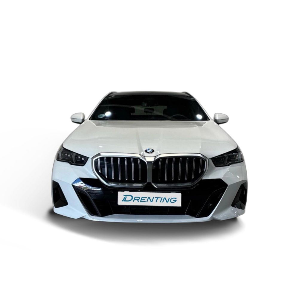Renting BMW Serie 5 520d Touring 145 kW (197 CV) 1