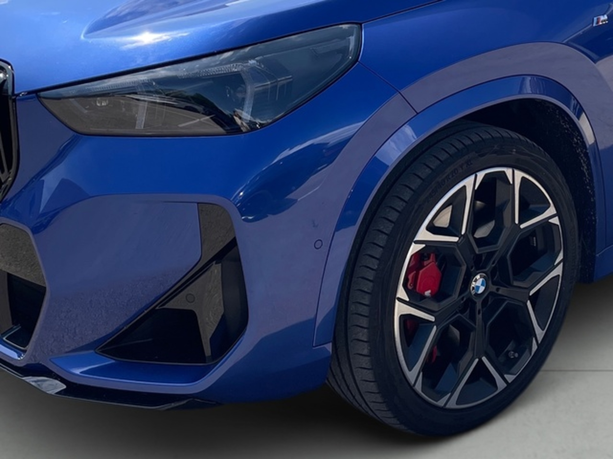 Renting BMW X1 M35i xDrive 221 kW (300 CV) 1