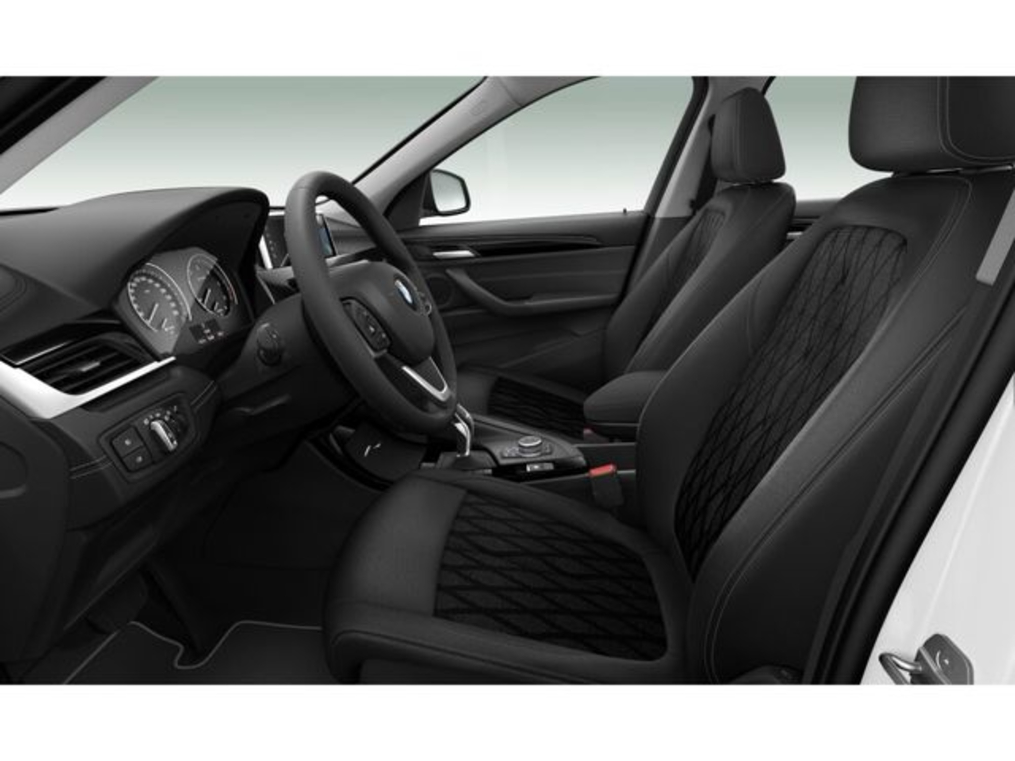 Renting BMW X1 sDrive18d 110 kW (150 CV) 10