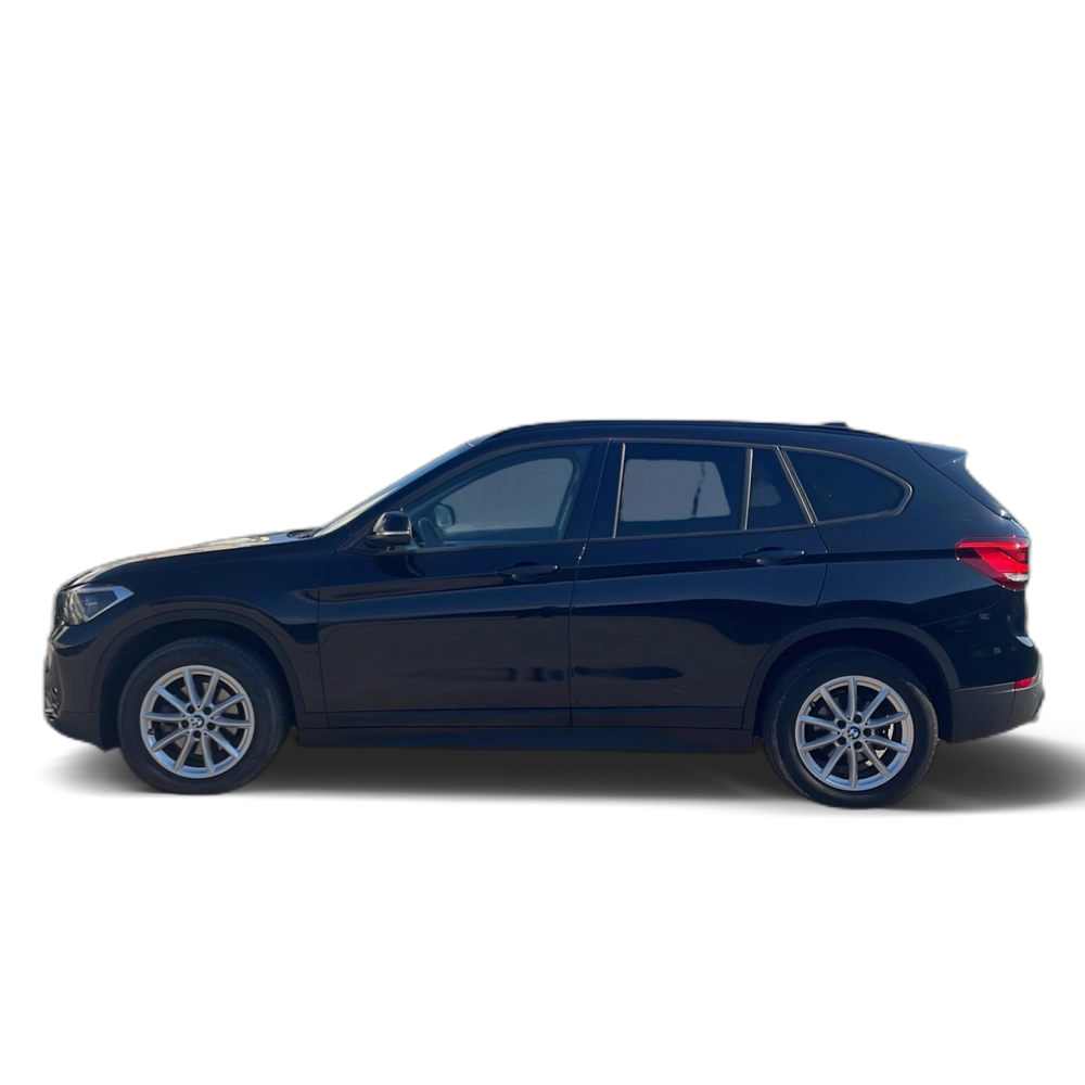 Renting BMW X1 sDrive18d 110 kW (150 CV) 10 15