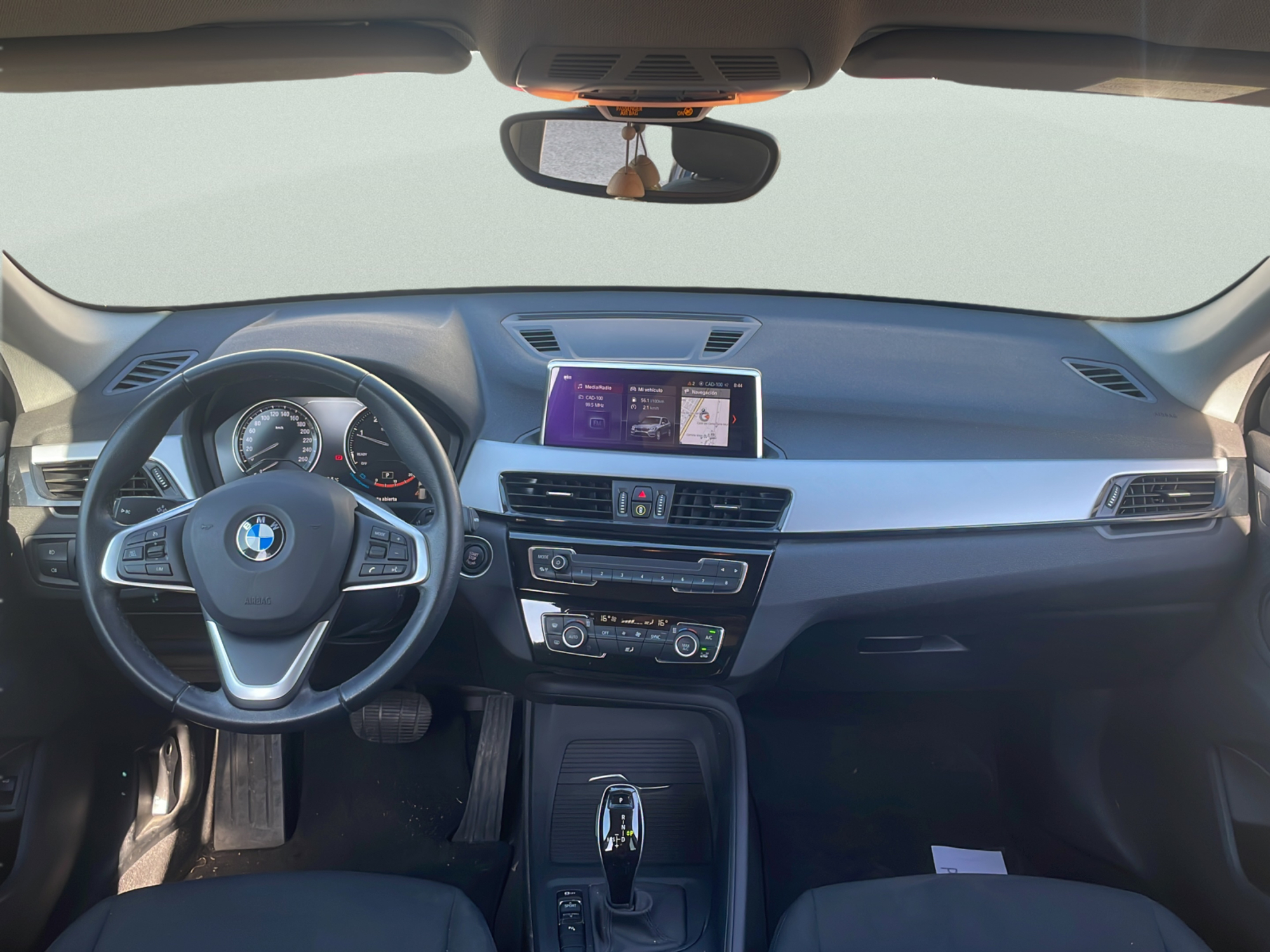 Renting BMW X1 sDrive18d 110 kW (150 CV) 10 15