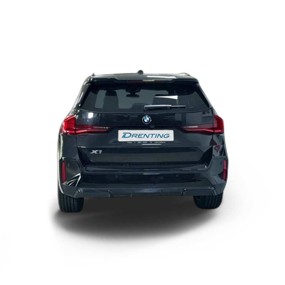 Renting BMW X1 sDrive18d 110 kW (150 CV) 18