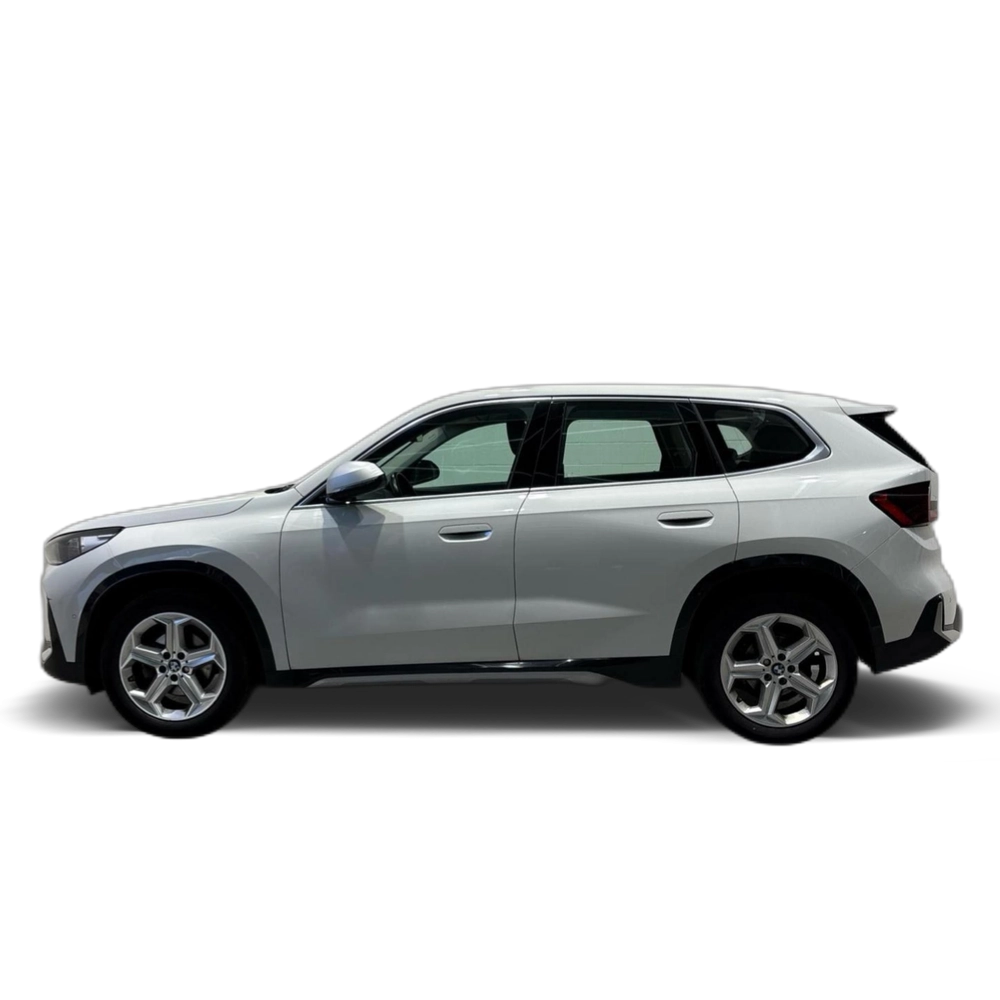 Renting BMW X1 sDrive18d 110 kW (150 CV) 27