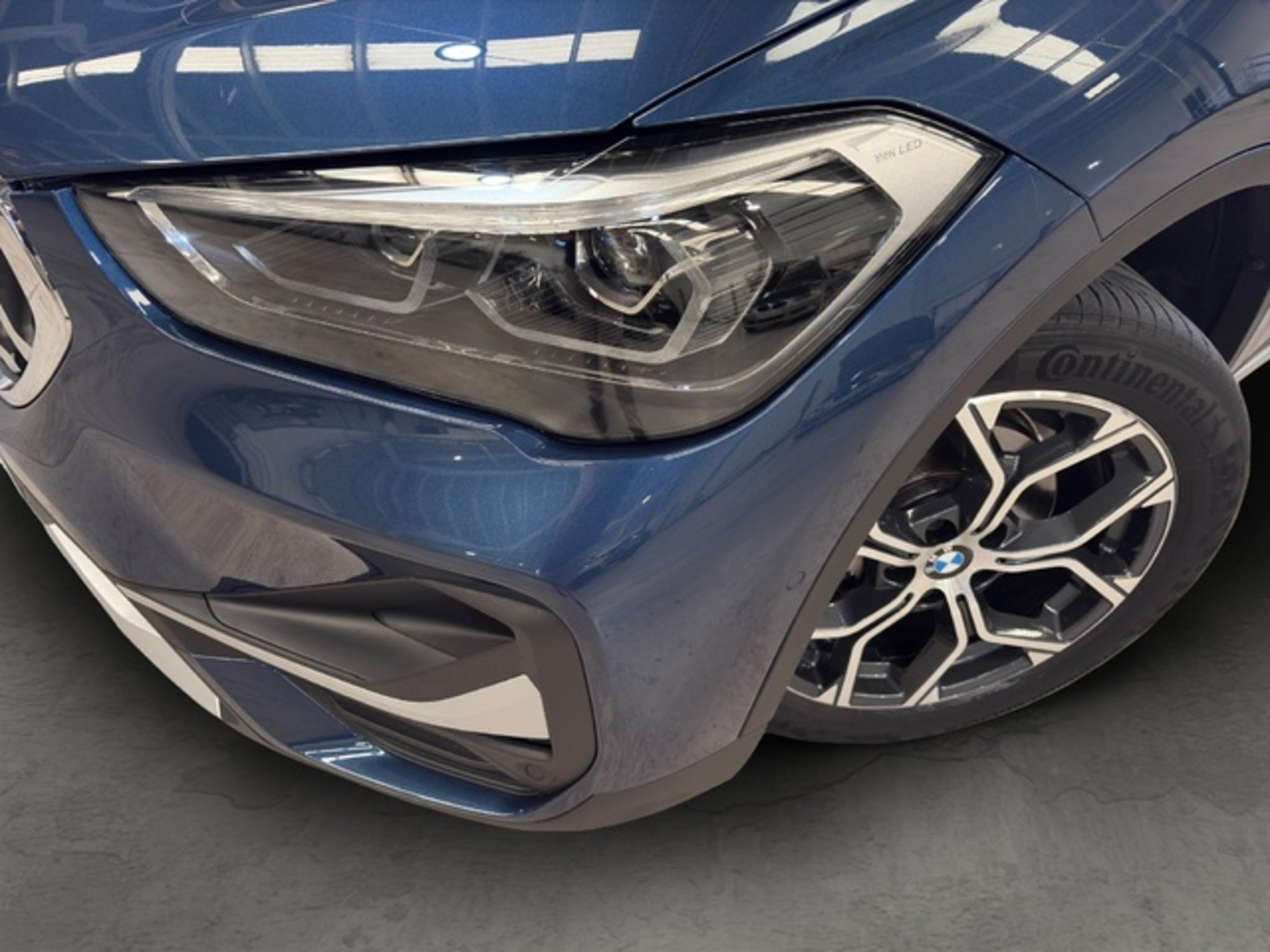 Renting BMW X1 sDrive18d 110 kW (150 CV) 30 6