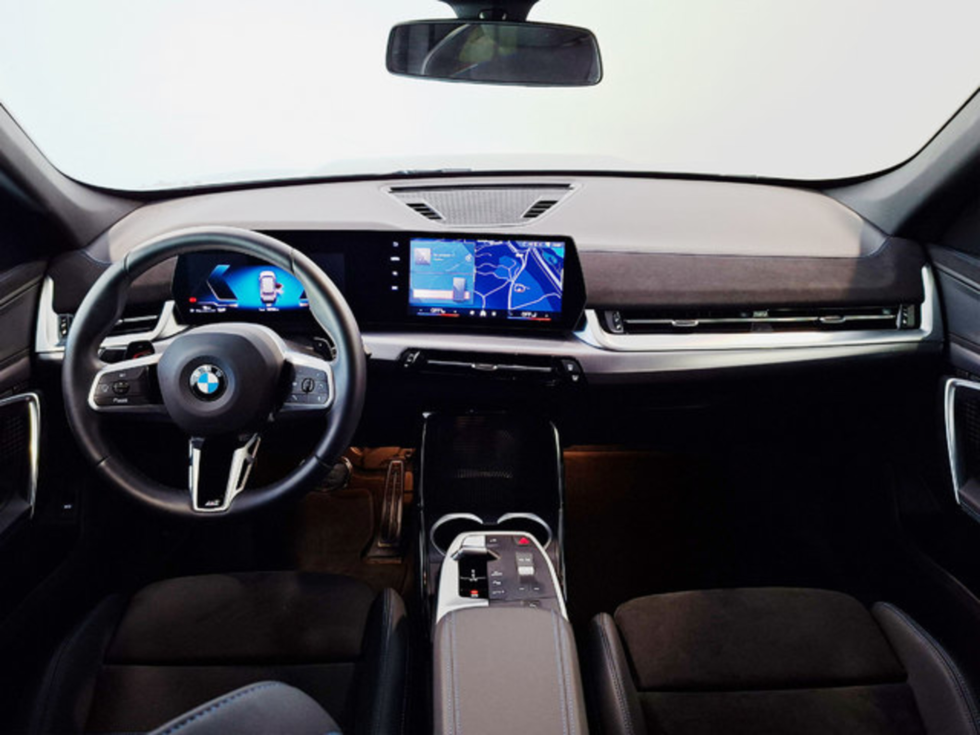 Renting BMW X1 sDrive18d 110 kW (150 CV) 30 7