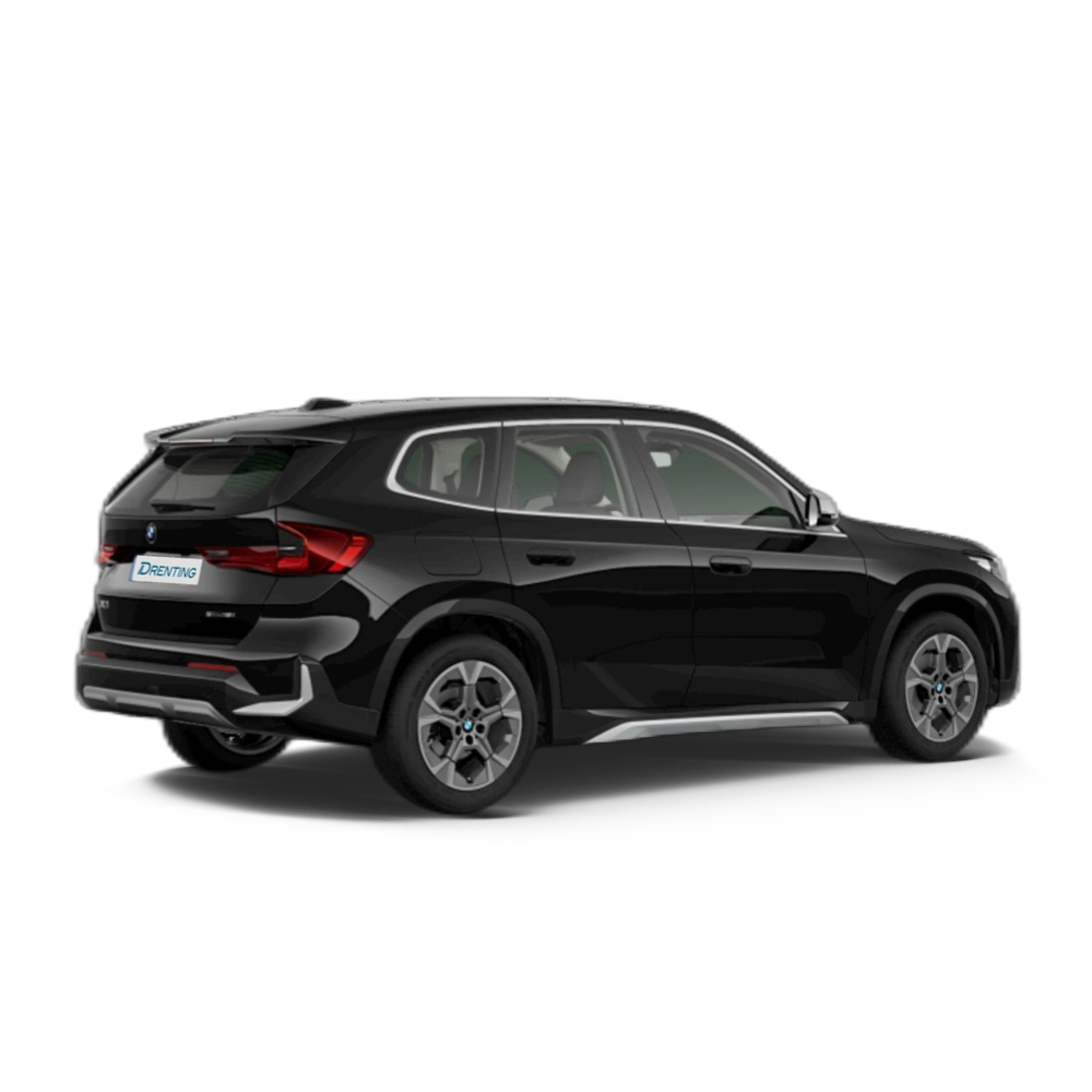 Renting BMW X1 sDrive18i 100 kW (136 CV) 7 1