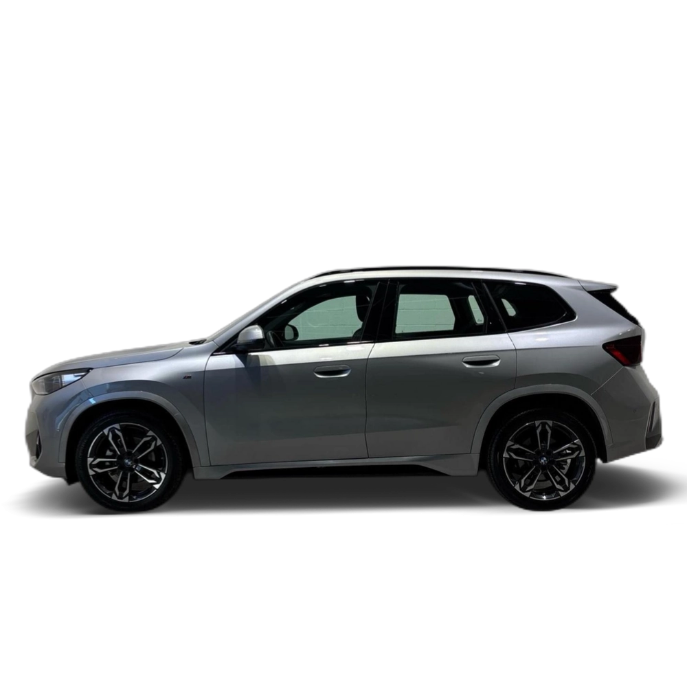 Renting BMW X1 sDrive20d 120 kW (163 CV) 16 8