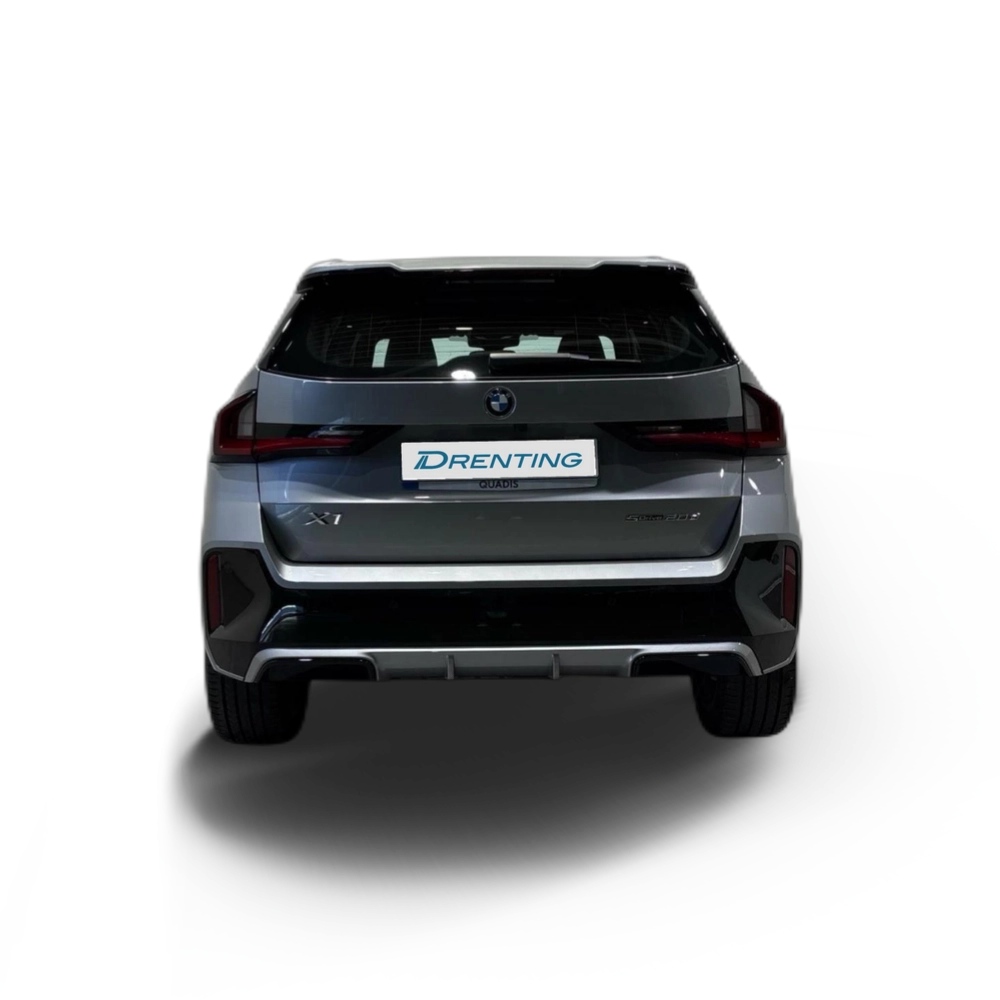 Renting BMW X1 sDrive20d 120 kW (163 CV) 16 8