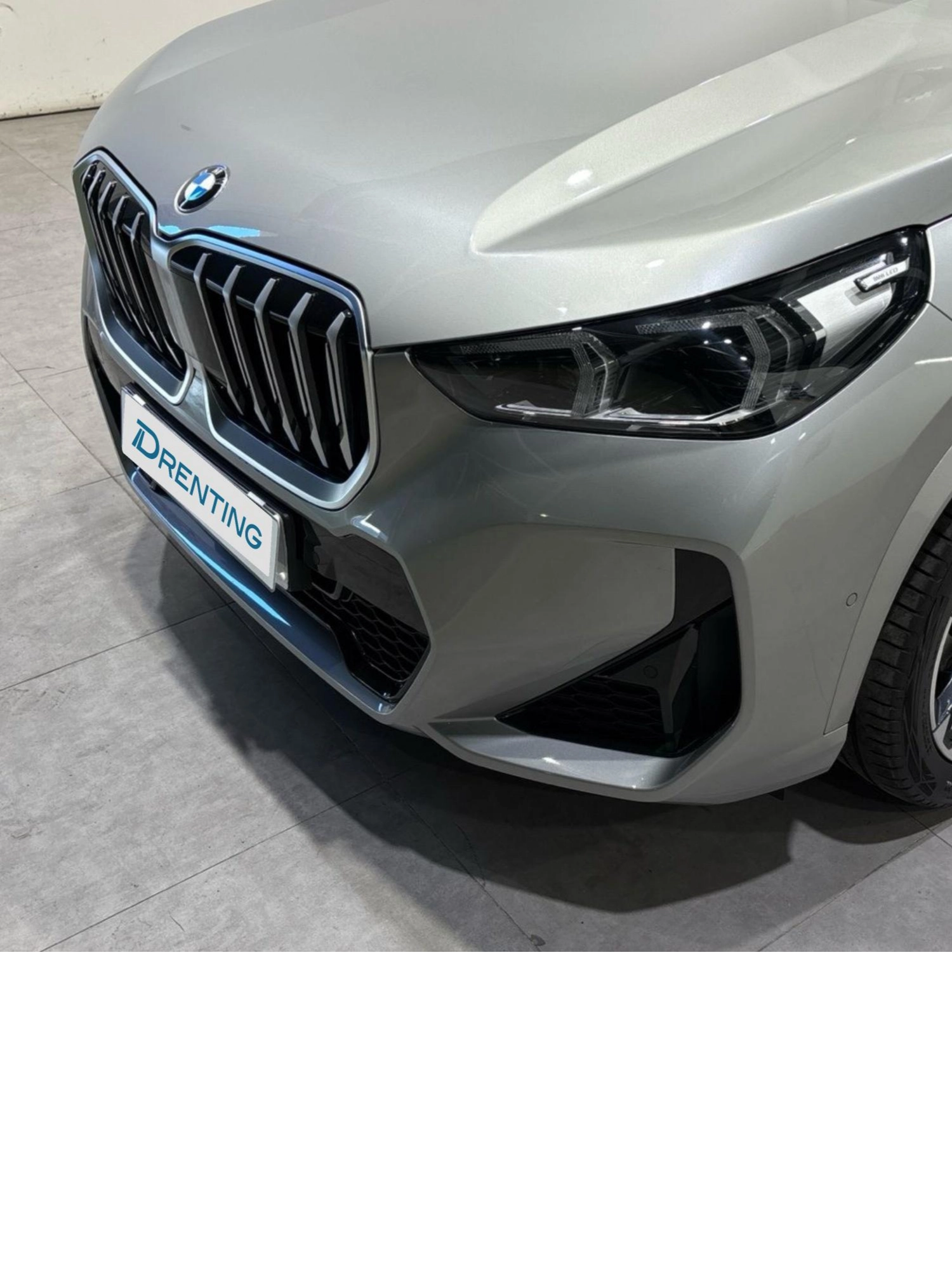 Renting BMW X1 sDrive20d 120 kW (163 CV) 16 8