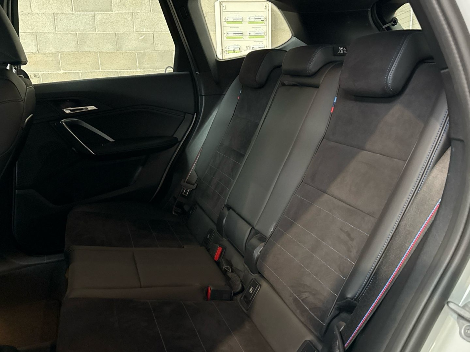 Renting BMW X1 sDrive20d 120 kW (163 CV) 16 9