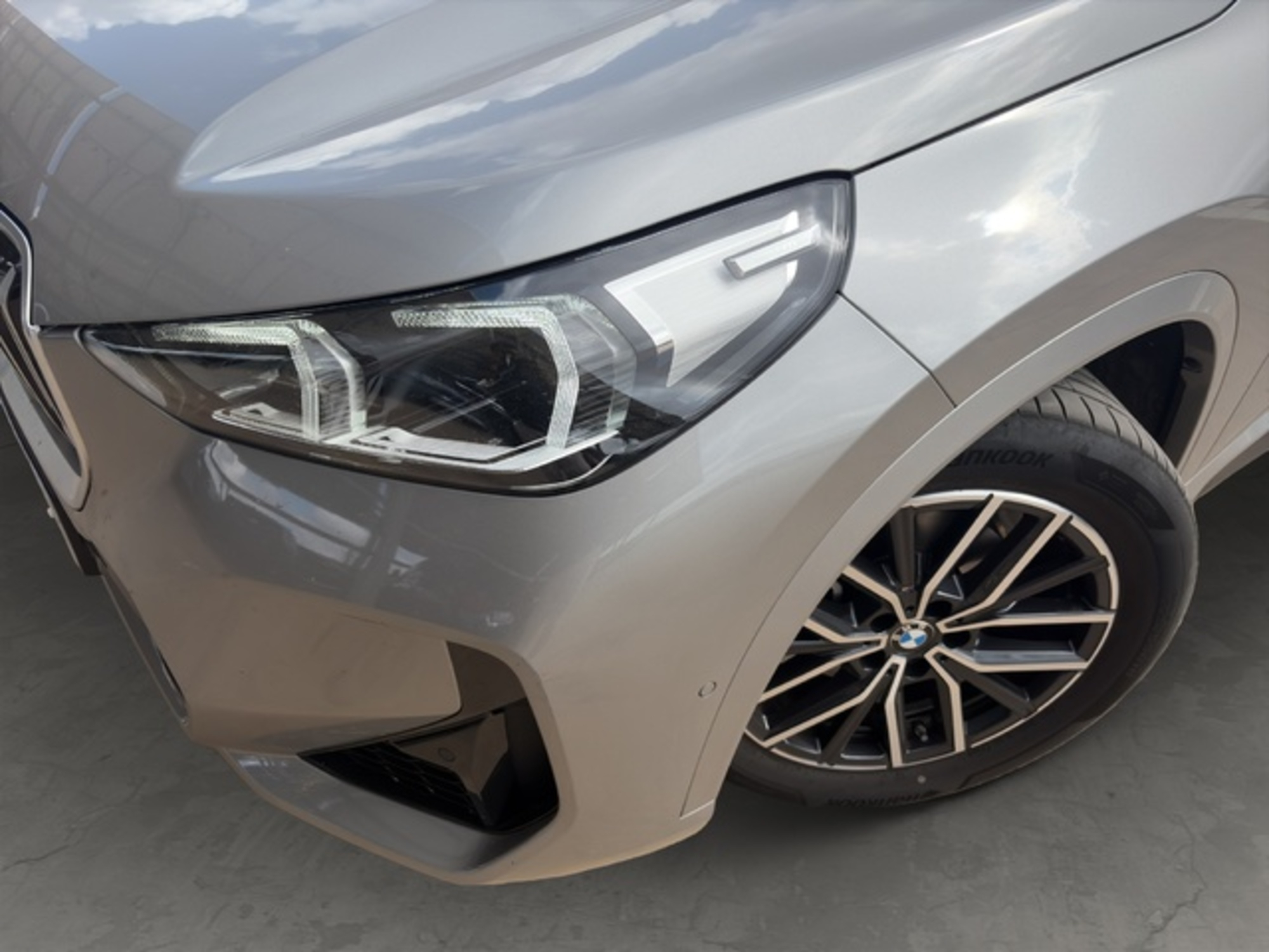 Renting BMW X1 sDrive20d 120 kW (163 CV) 8 10