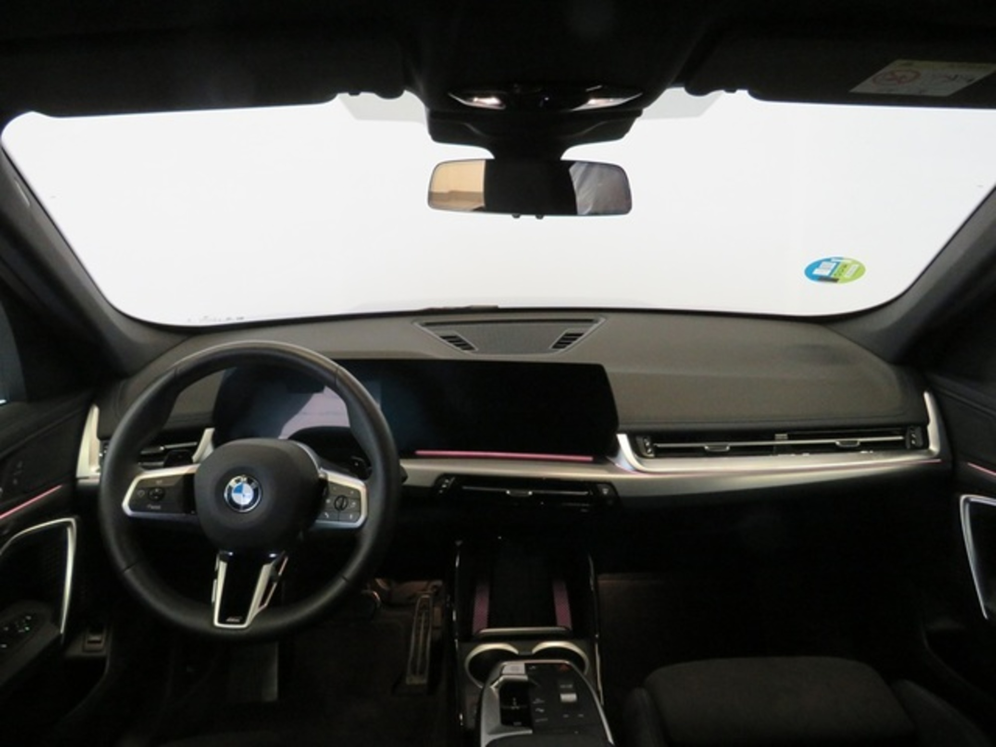 Renting BMW X1 sDrive20d 120 kW (163 CV) 8 12