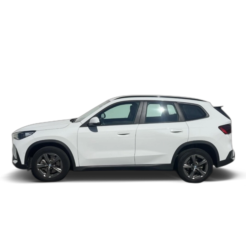 Renting BMW X1 sDrive20i 125 kW (170 CV) 1