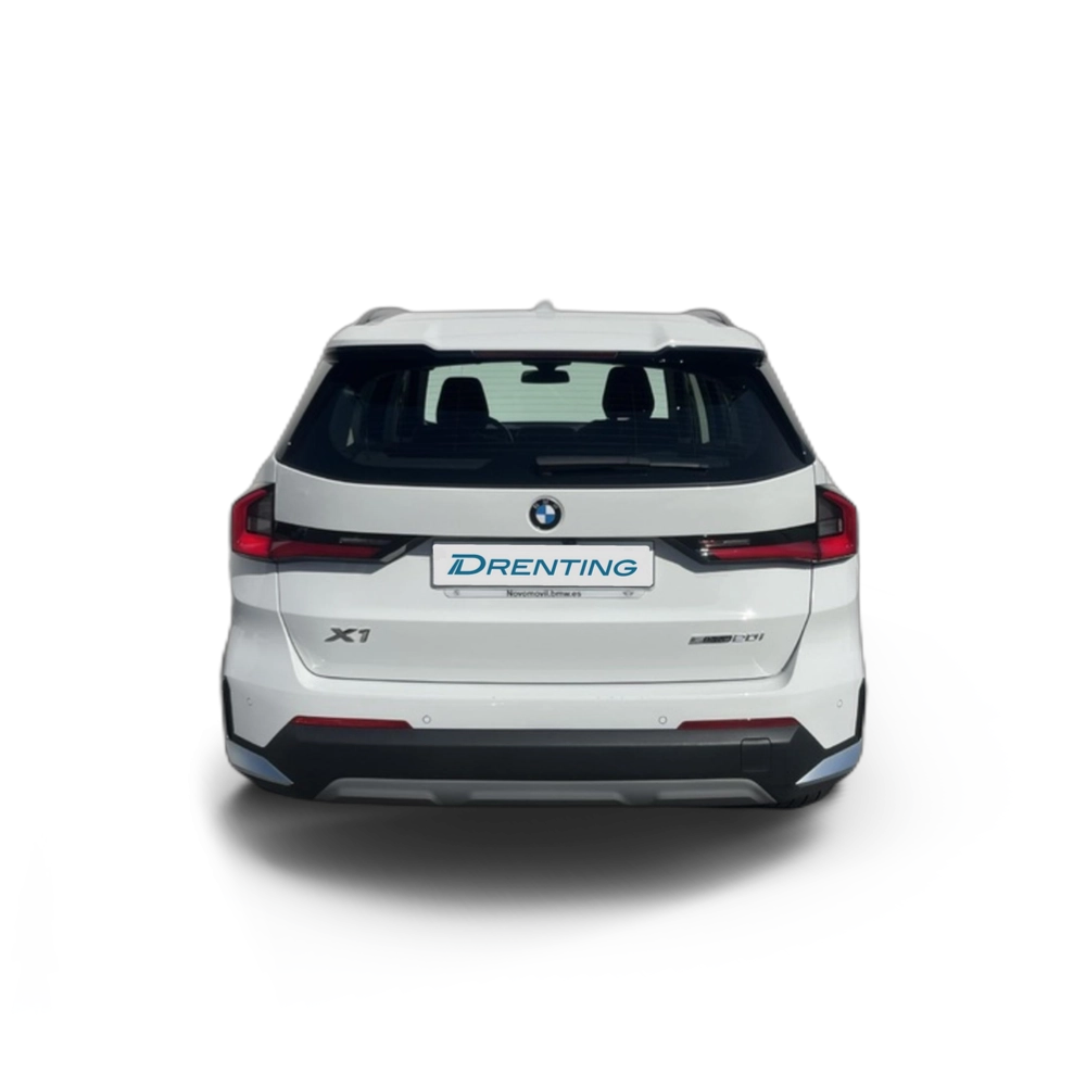 Renting BMW X1 sDrive20i 125 kW (170 CV) 1