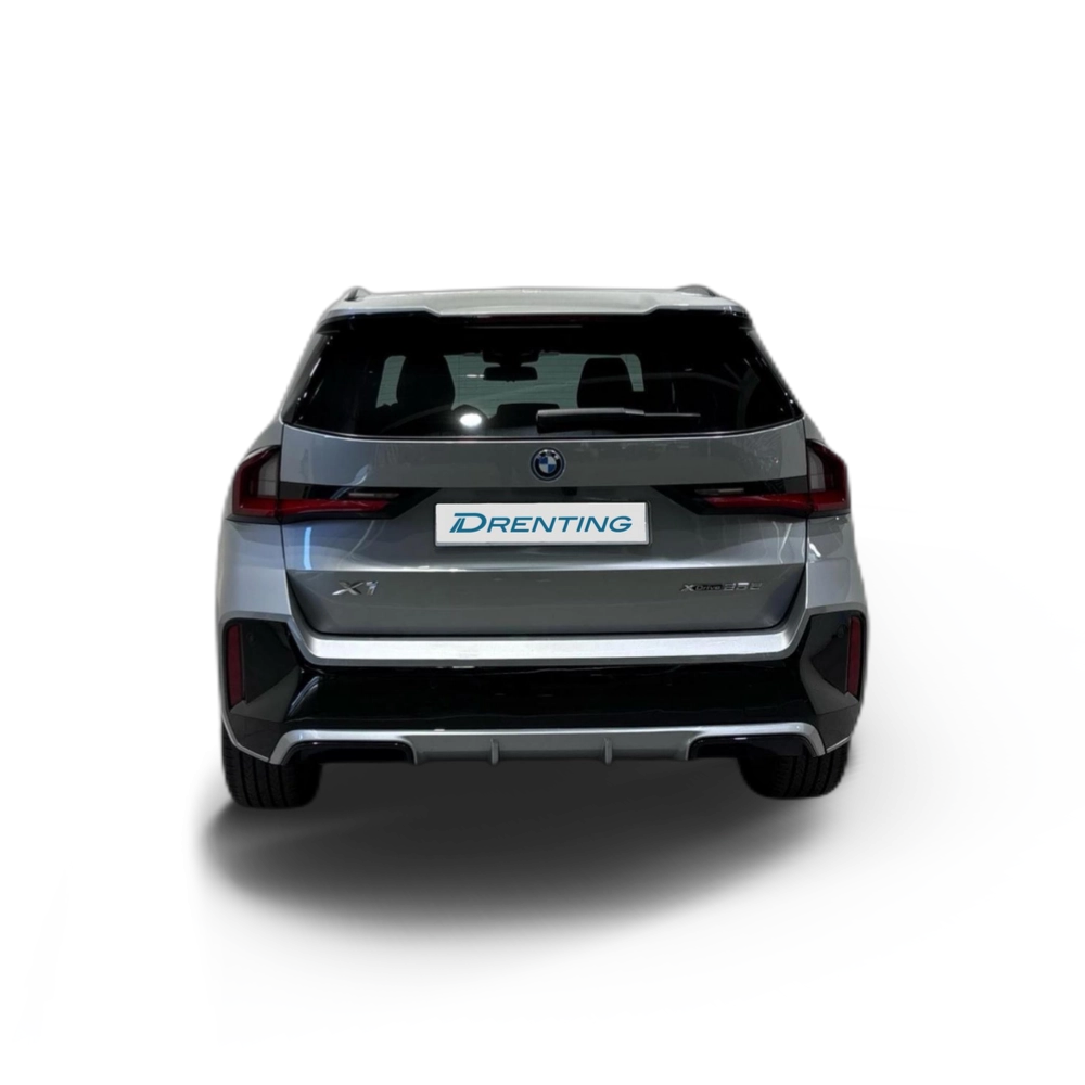 Renting BMW X1 xDrive25e 180 kW (245 CV) 13 11